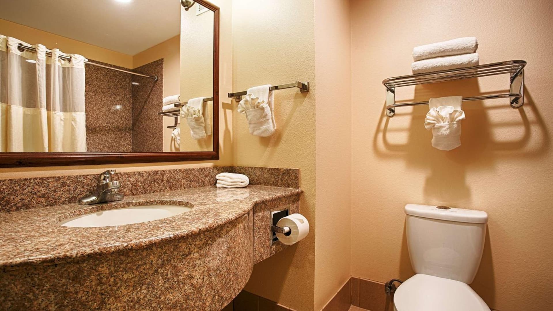 Best Western I-5 Inn & Suites gallery photo in Lodi, CA — image 16