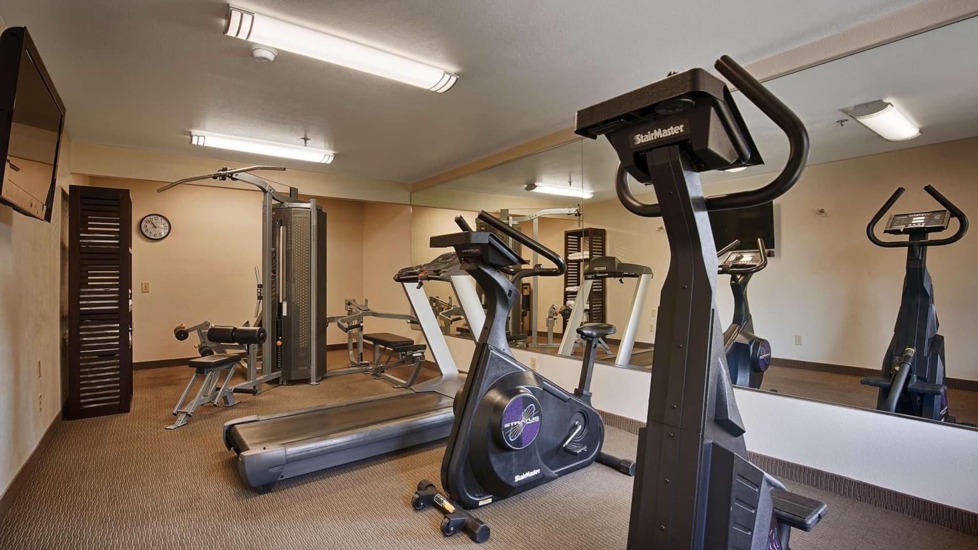 Best Western Palm Court Inn gallery photo in Modesto, CA — image 23
