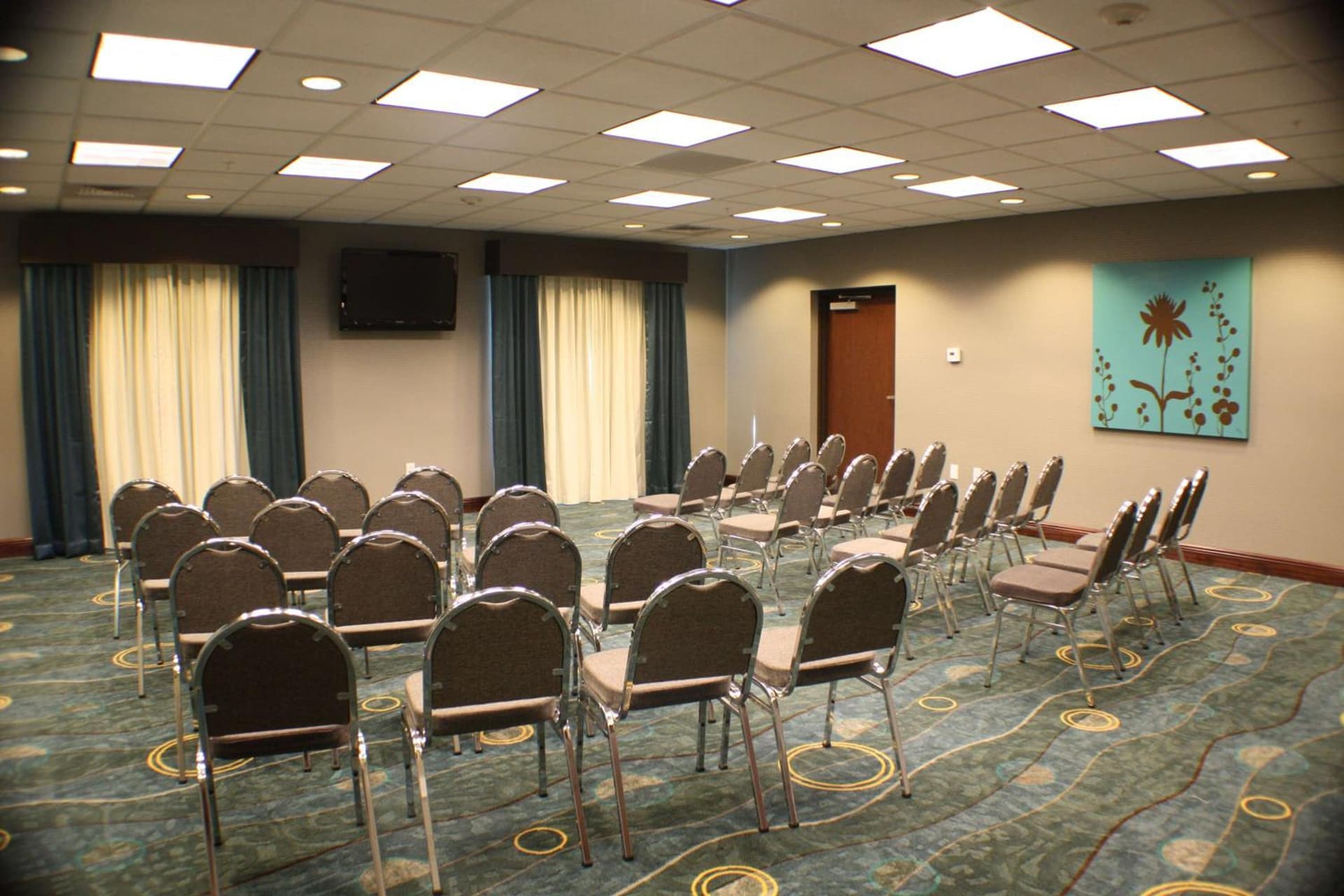 Best Western Plus Chain of Lakes Inn & Suites gallery photo in Leesburg, FL — image 17