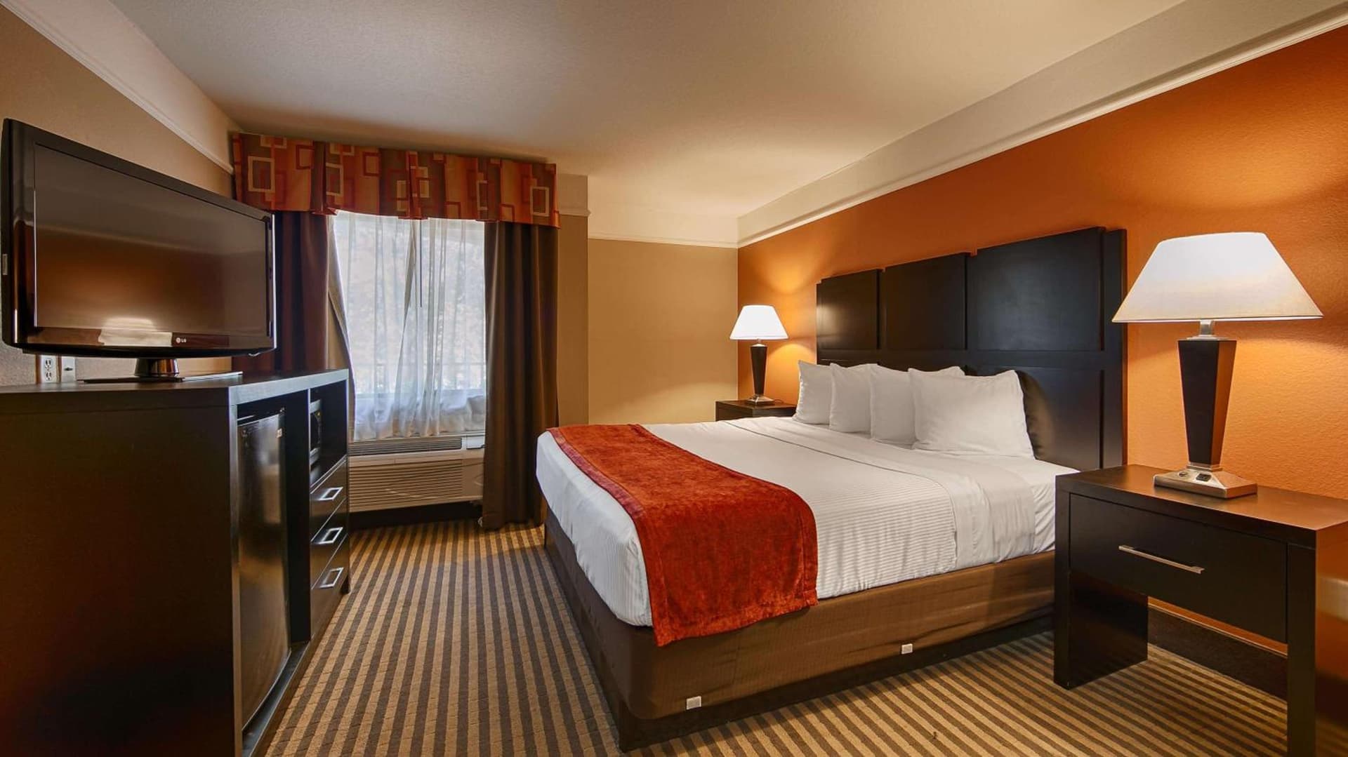 Best Western Inn & Suites - Lake Charles property views in Lake Charles, LA — gallery photo 3