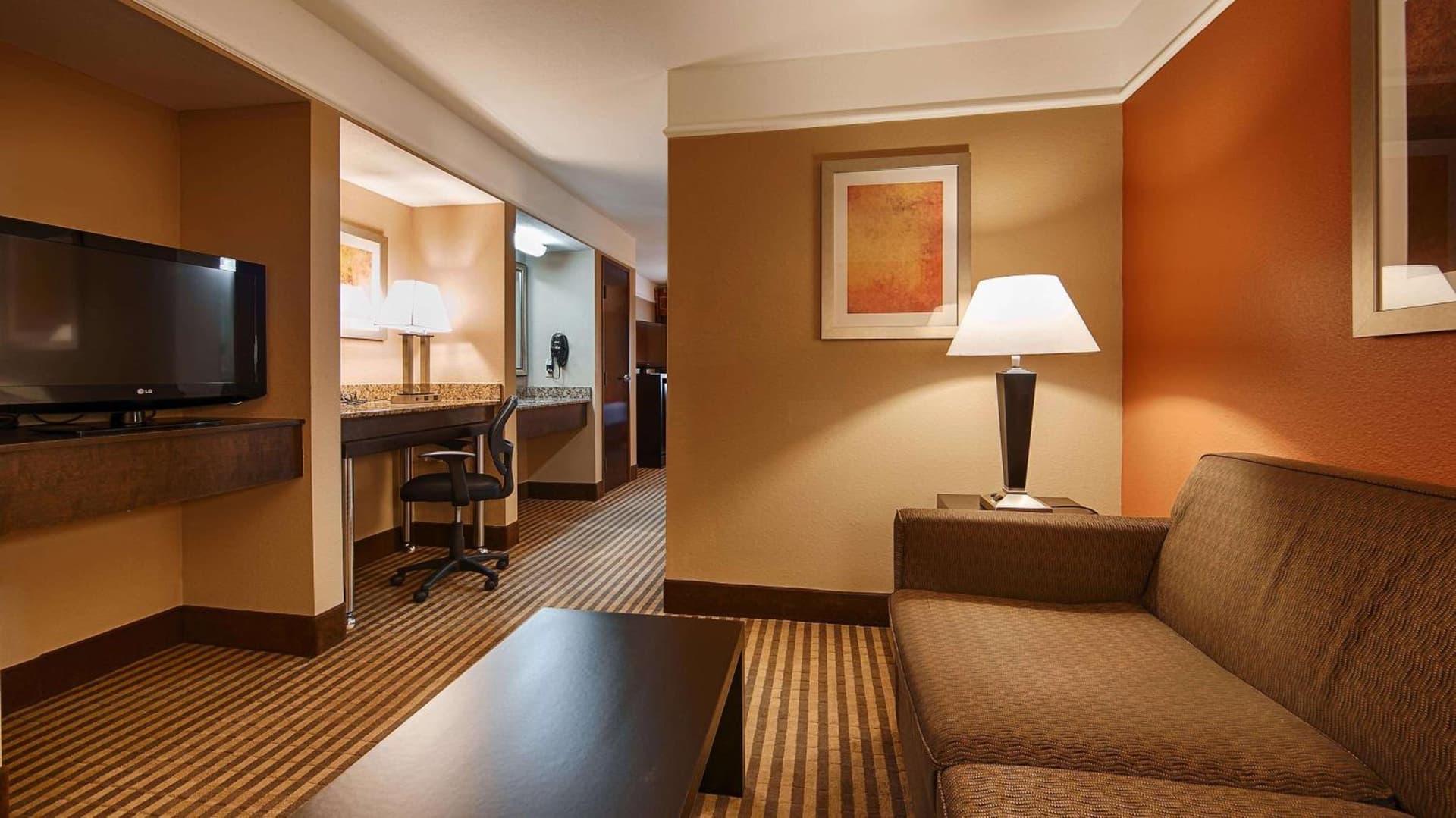 Best Western Inn & Suites - Lake Charles gallery photo in Lake Charles, LA — image 11