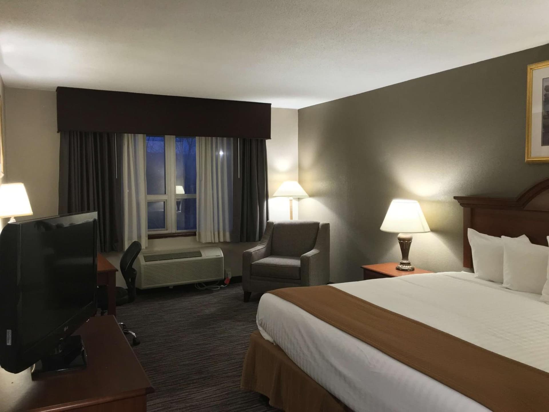 Best Western Gateway Adirondack Inn gallery photo in Utica, NY — image 19
