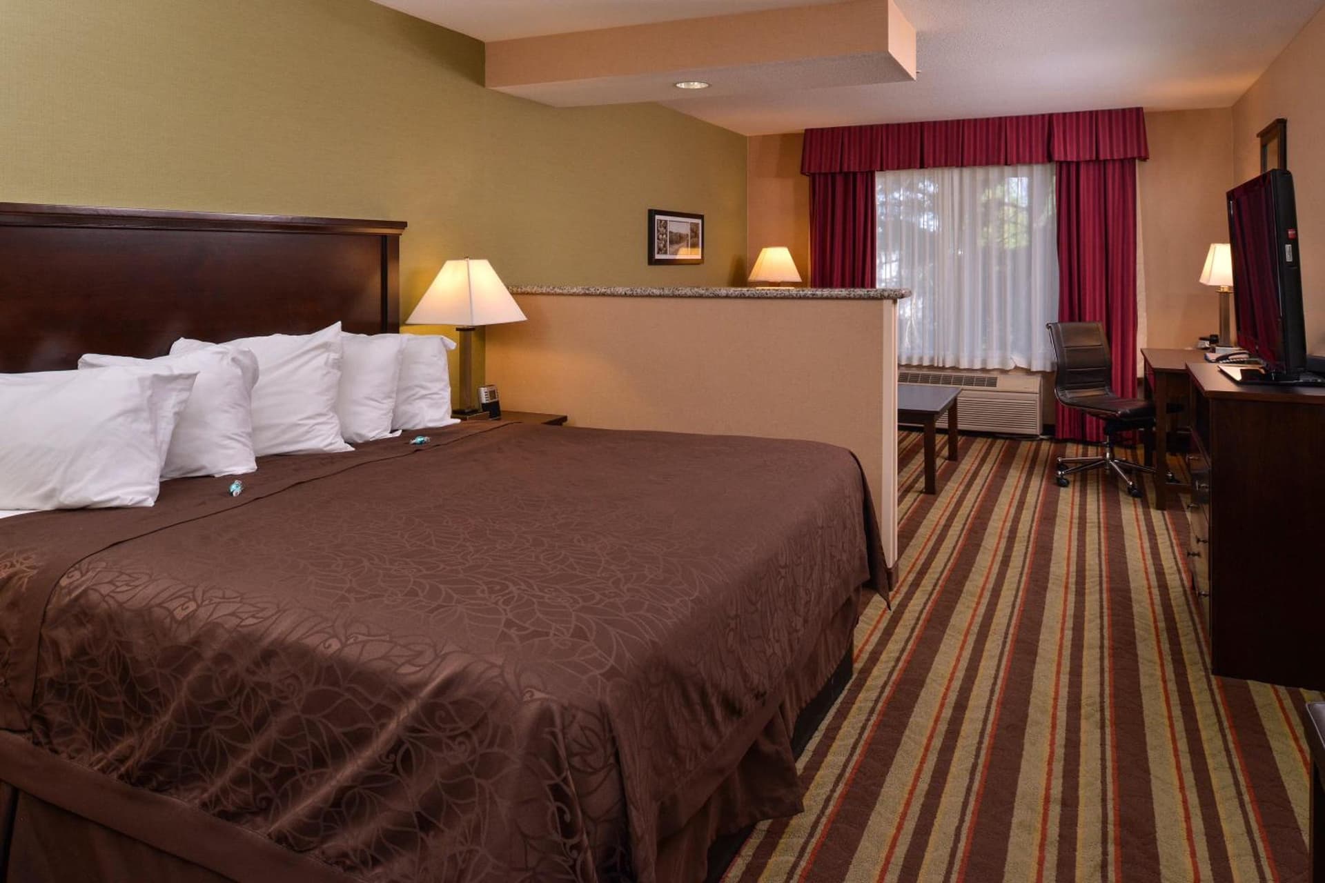 Best Western Wilsonville Inn & Suites gallery photo in Wilsonville, OR — image 5