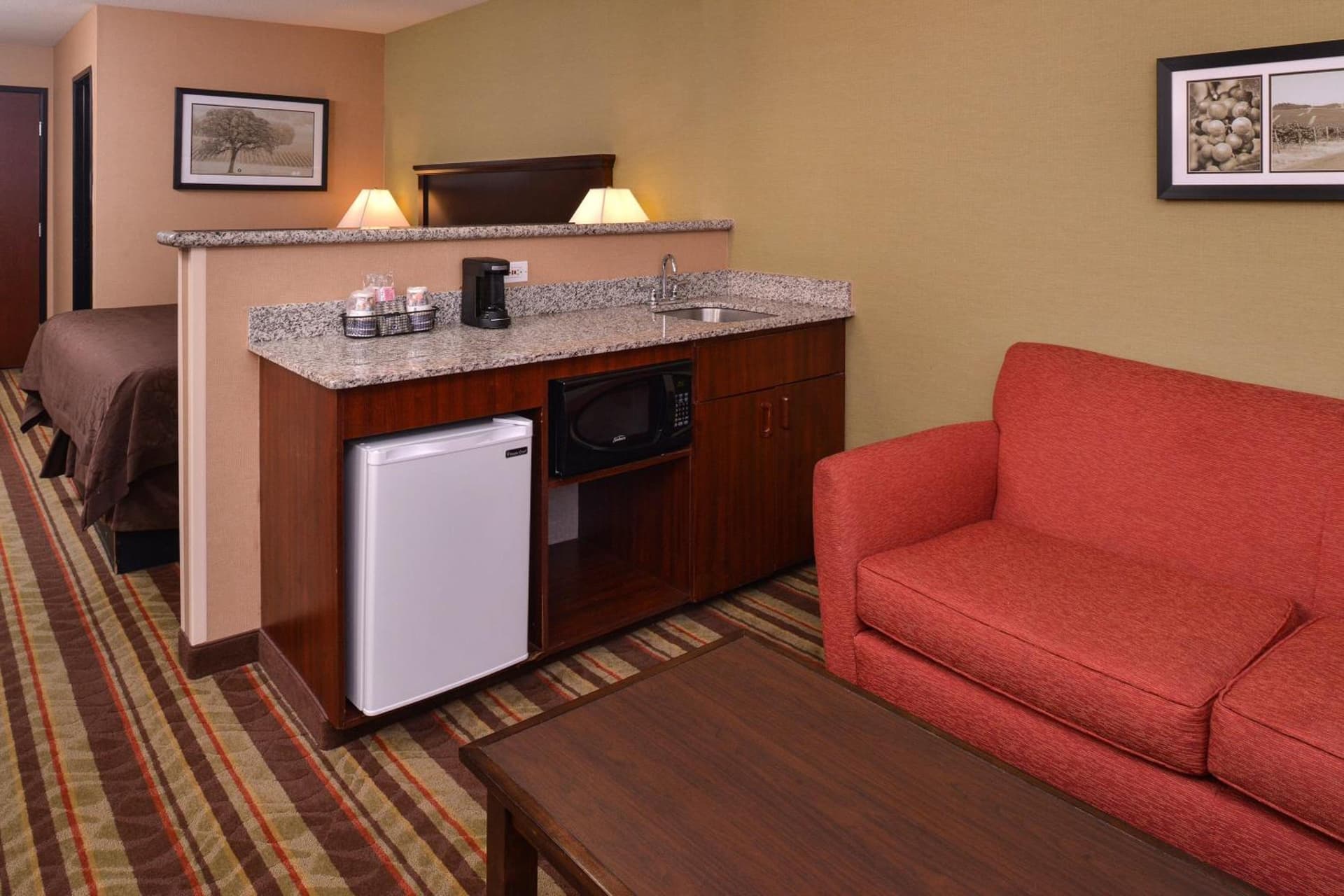 Best Western Wilsonville Inn & Suites gallery photo in Wilsonville, OR — image 6