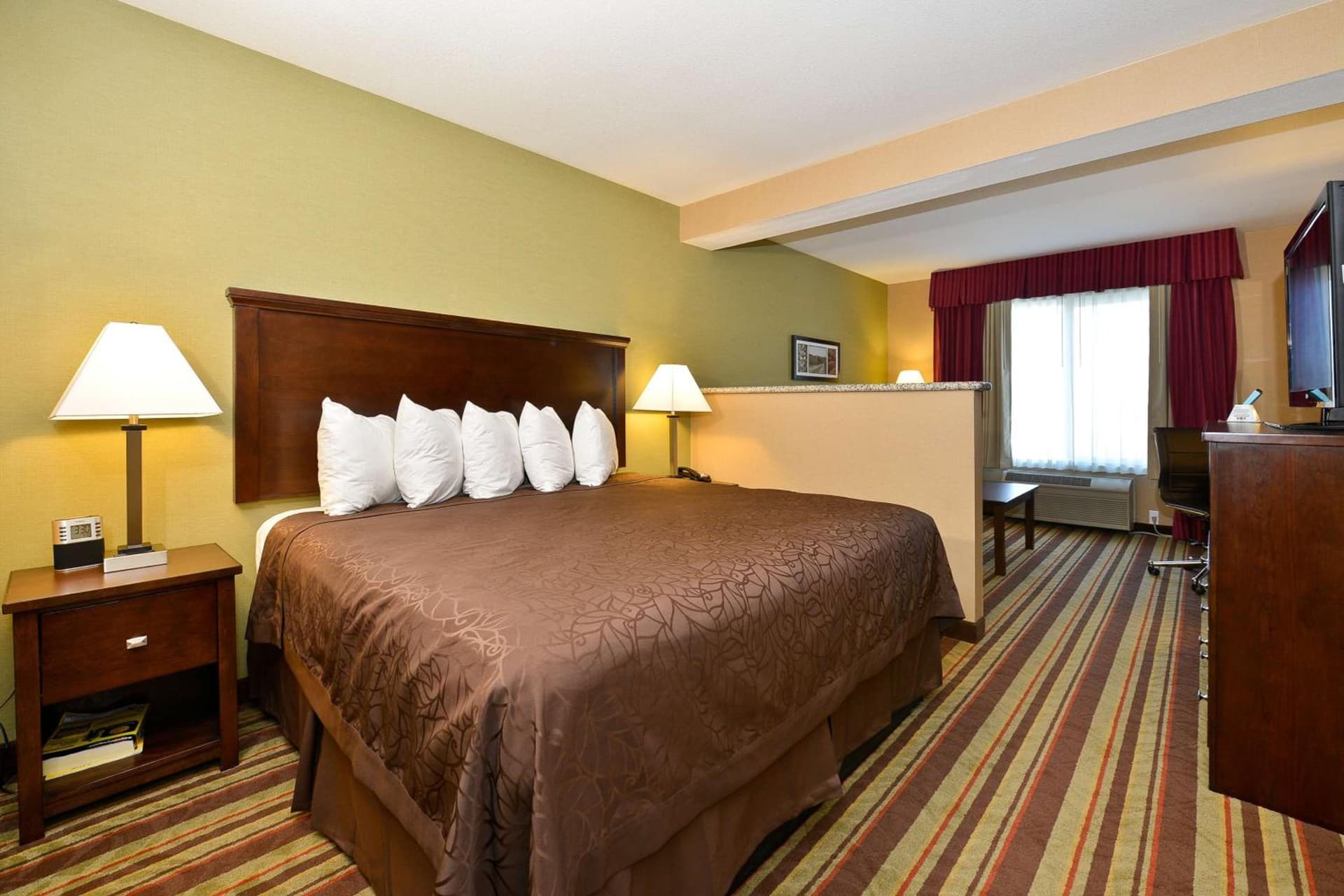 Best Western Wilsonville Inn & Suites gallery photo in Wilsonville, OR — image 22