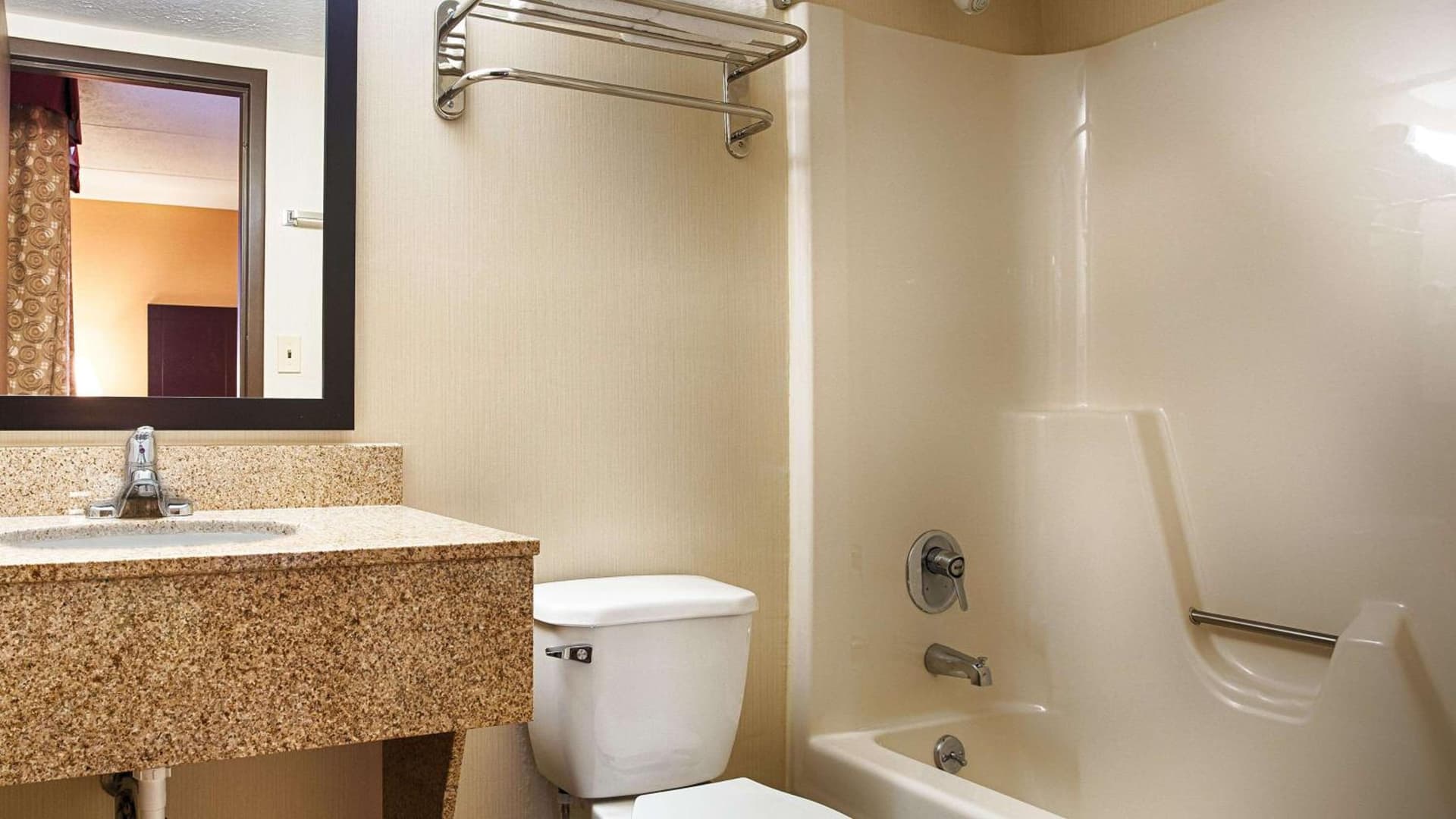 Best Western Park Hotel gallery photo in Warren, OH — image 14