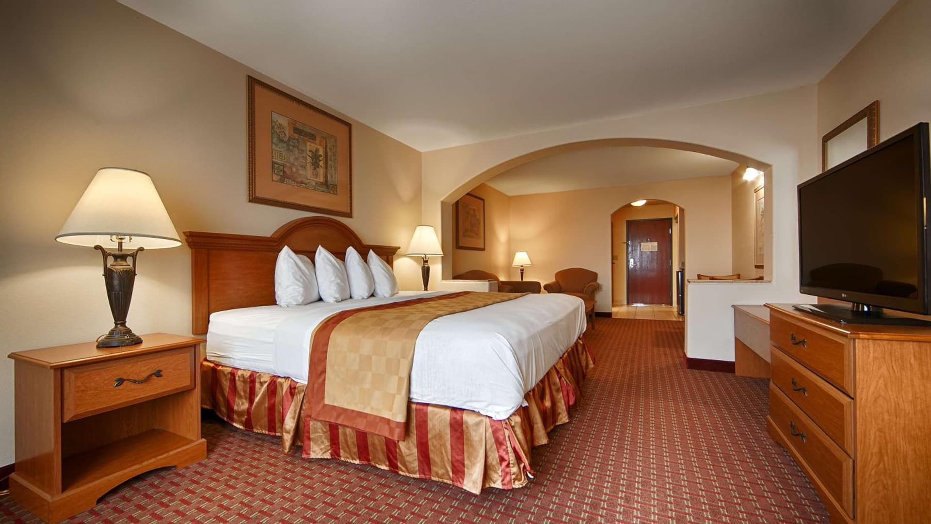 Best Western Casa Villa Suites interior in Harlingen, TX — gallery photo 2