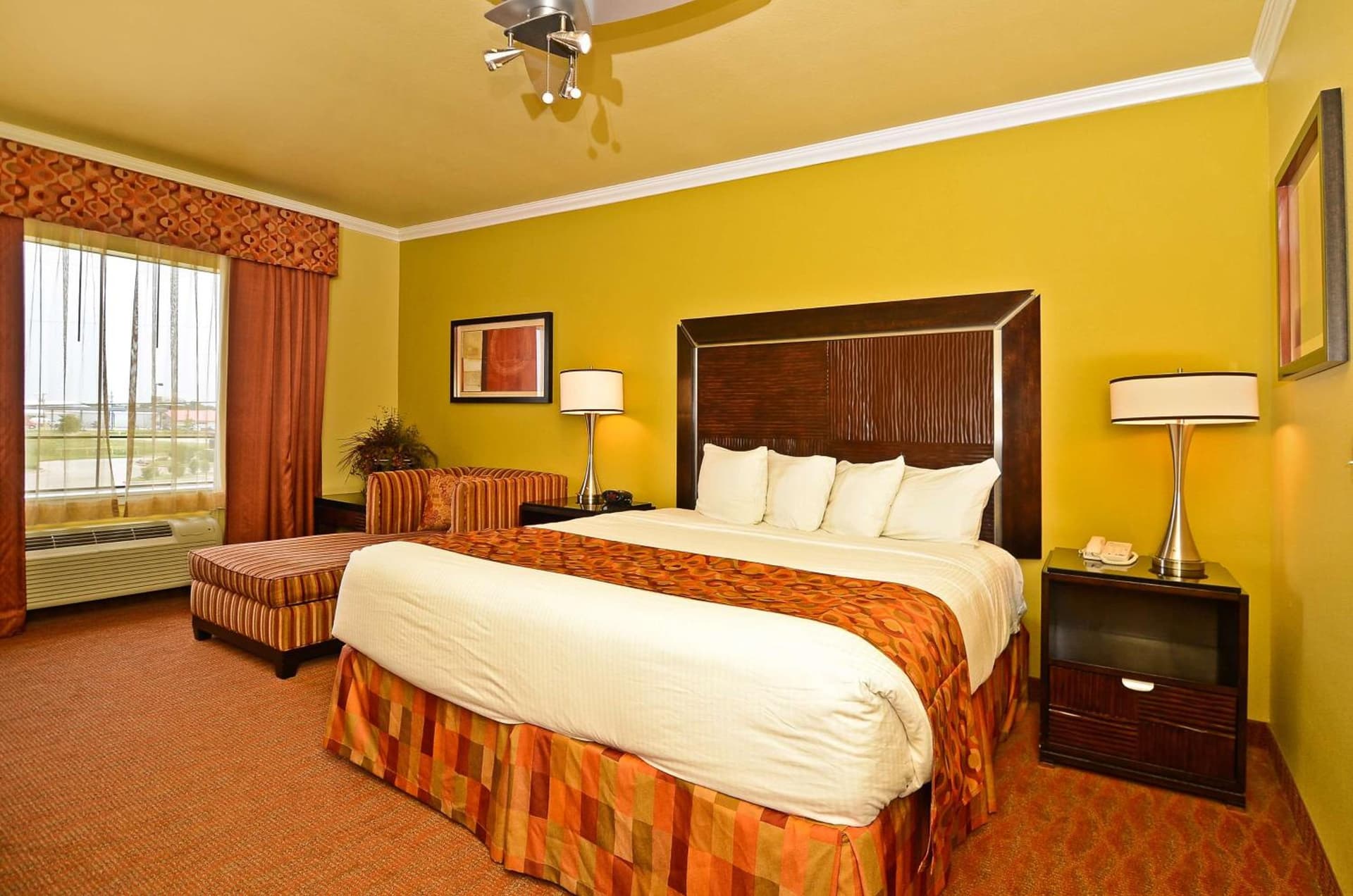 Best Western Plus Christopher Inn & Suites gallery photo in Forney, TX — image 14
