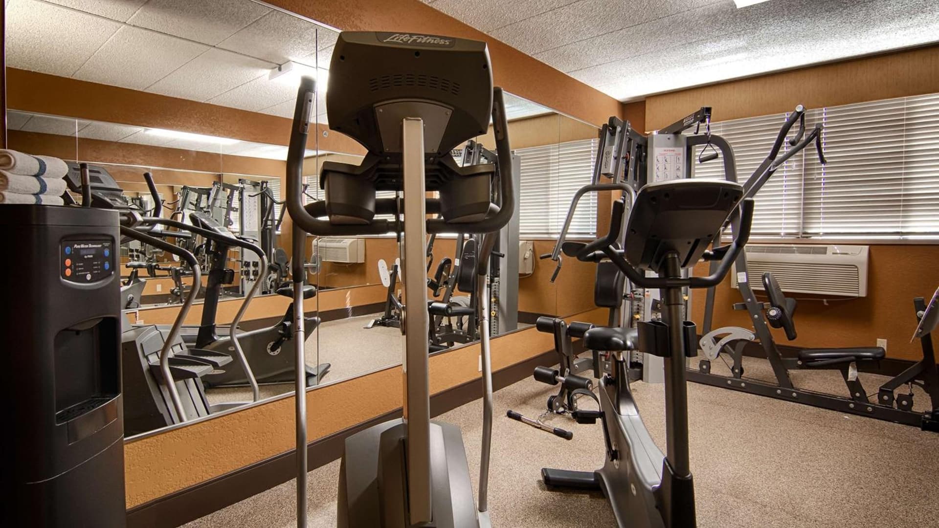 Best Western Executive Inn Kenosha - Pleasant Prairie gallery photo in Kenosha, WI — image 6