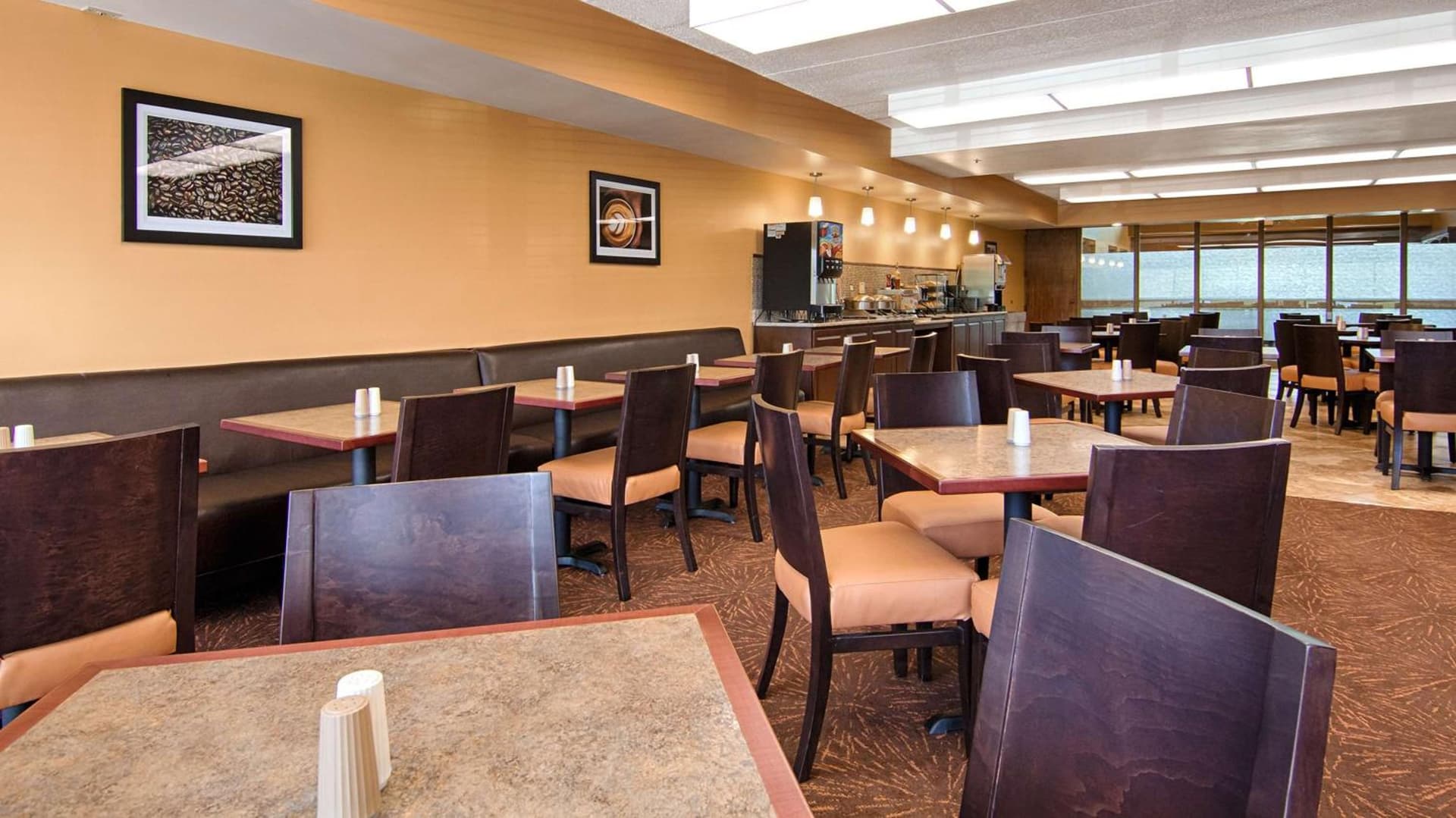 Best Western Executive Inn Kenosha - Pleasant Prairie gallery photo in Kenosha, WI — image 9