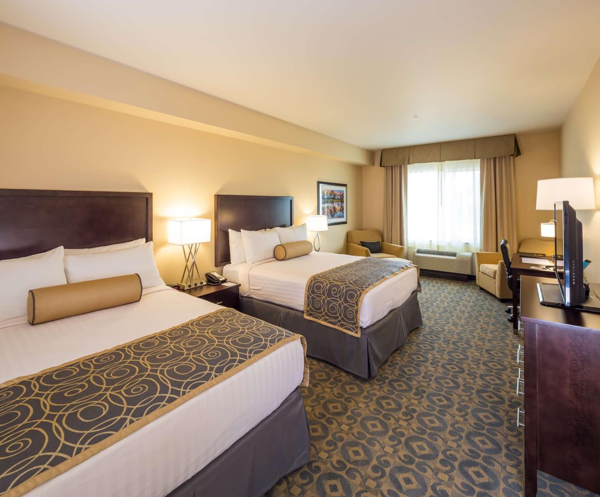 Best Western Plus Arlington/Marysville property views in Arlington, WA — gallery photo 3