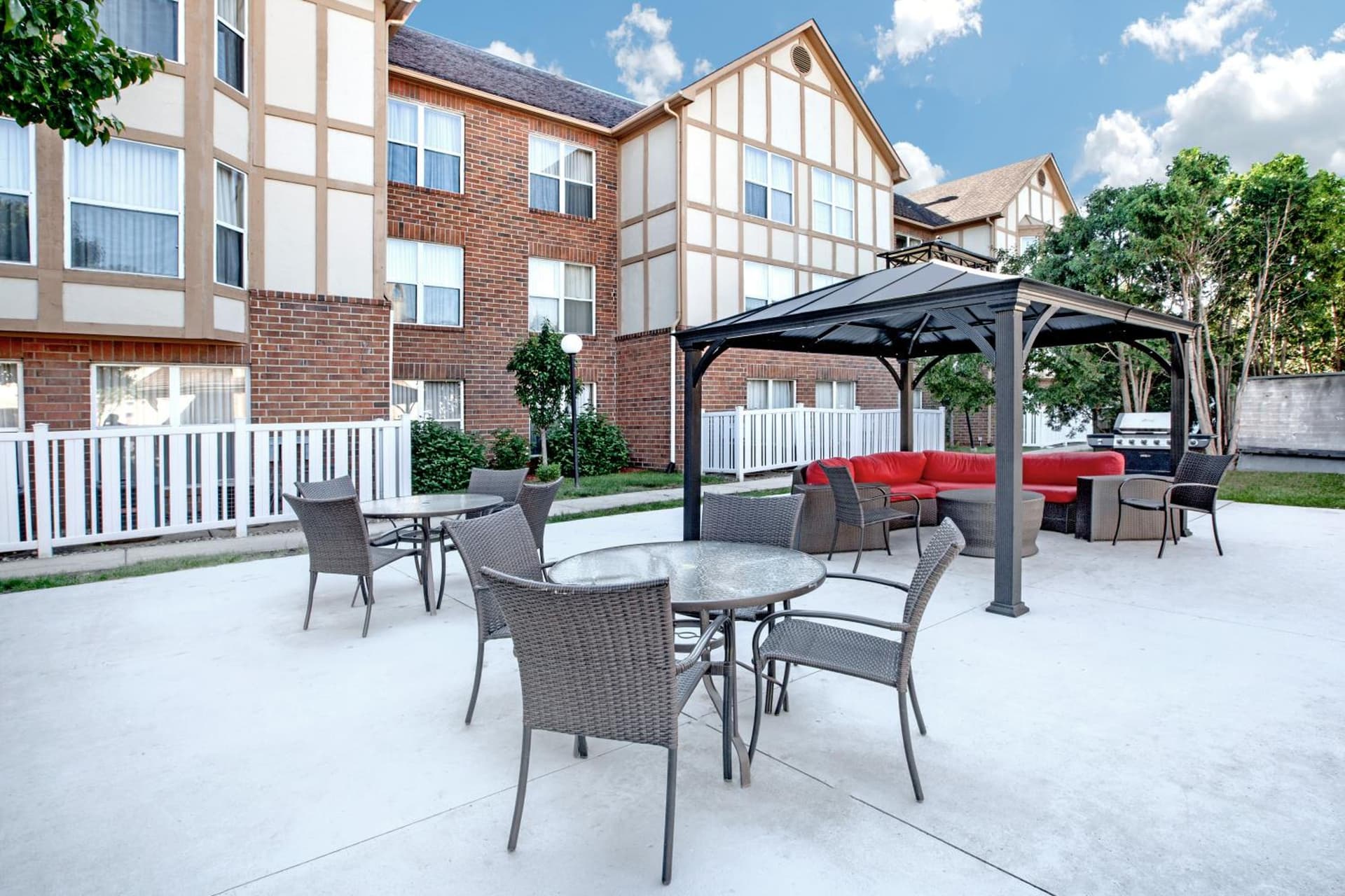 Affordable Suites of America Detroit-Warren gallery photo in Warren, MI — image 10