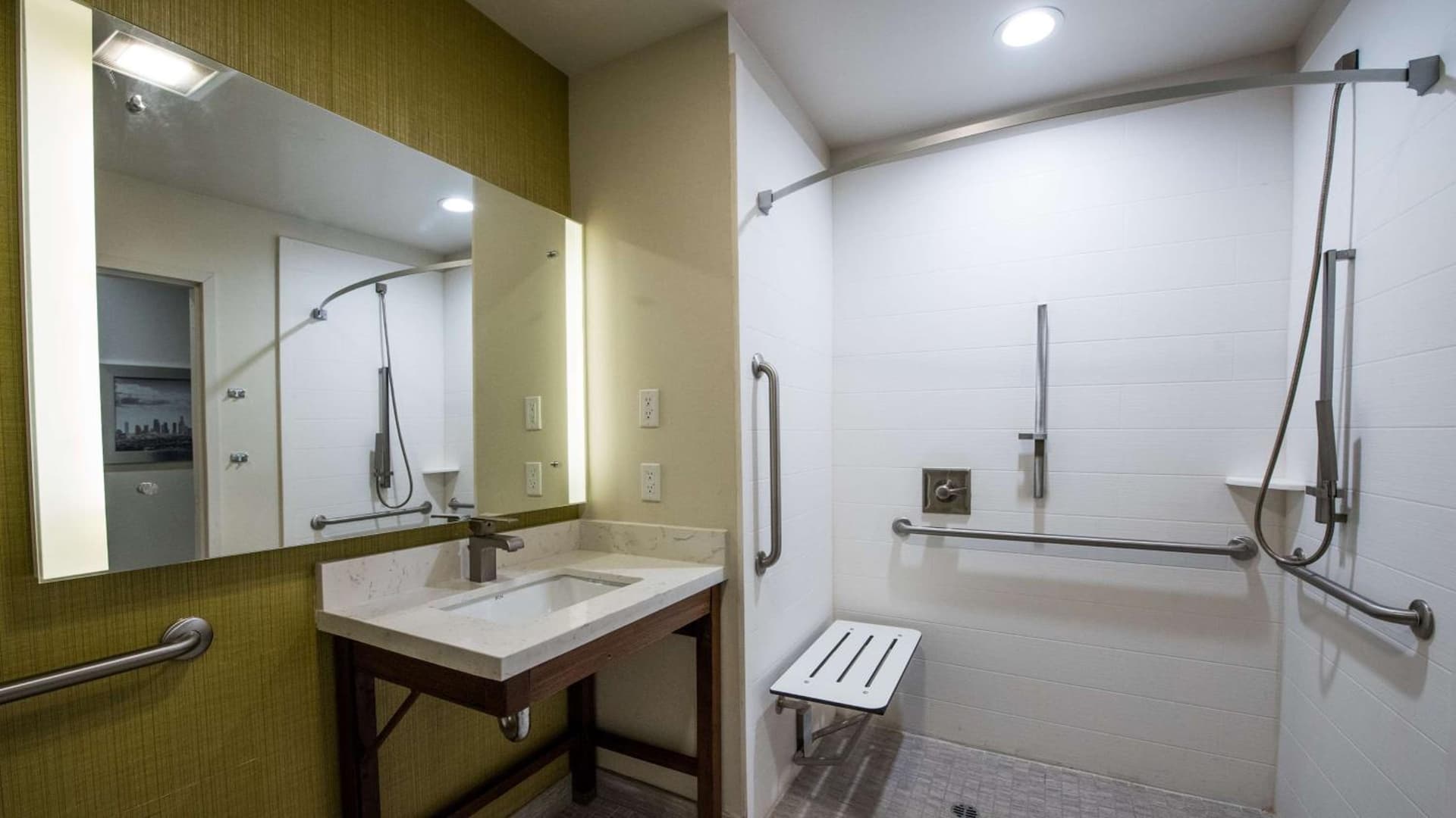 Best Western Plus Gardena-Los Angeles Inn & Suites gallery photo in Gardena, CA — image 14