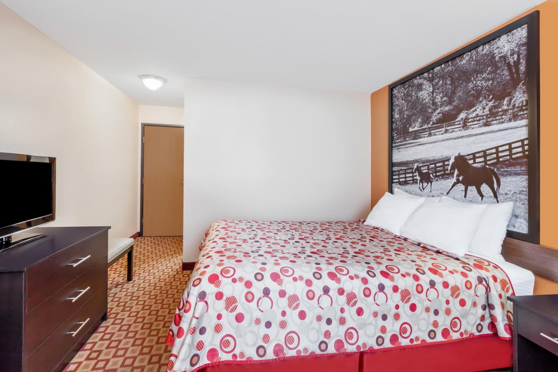 Super 8 South by Wyndham gallery photo in Bowling Green, KY — image 15
