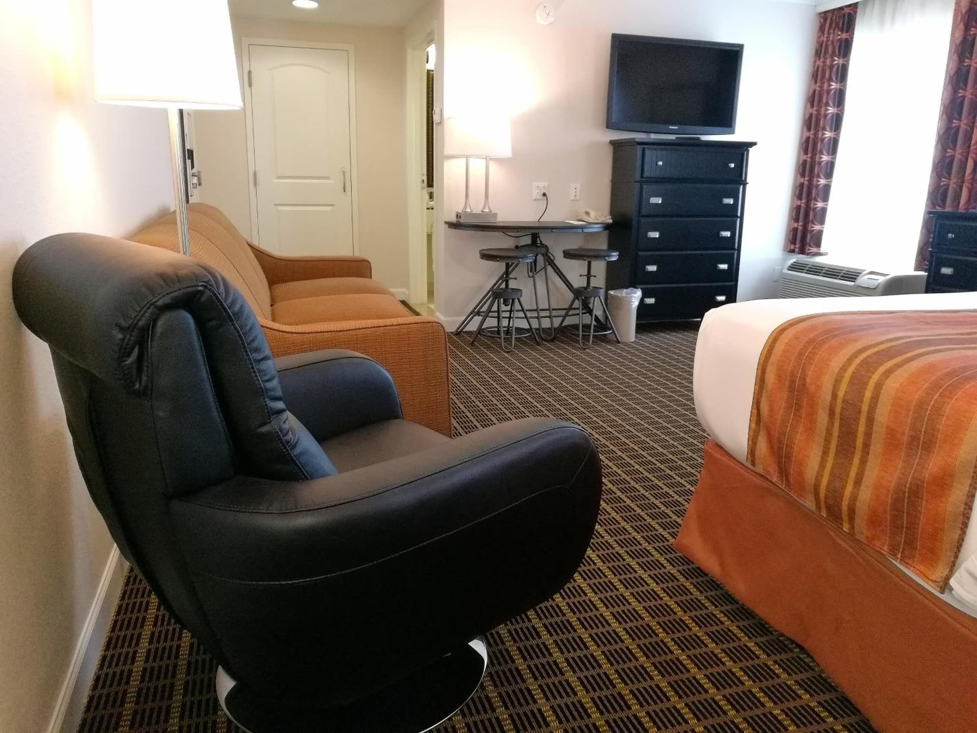 The Wilshire Grand Hotel gallery photo in West Orange, NJ — image 47