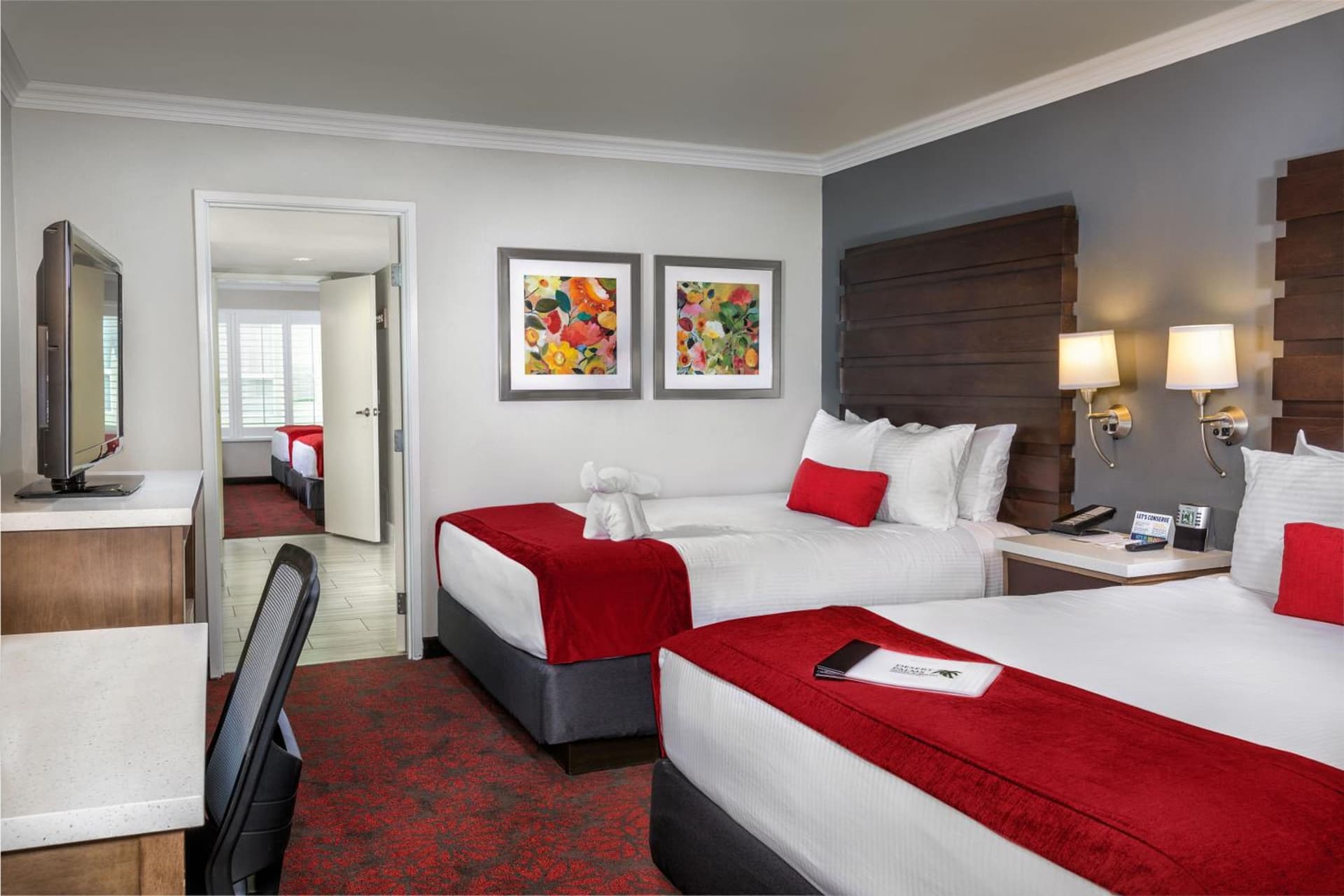 Desert Palms Hotel & Suites Anaheim Resort interior in Anaheim, CA — gallery photo 2