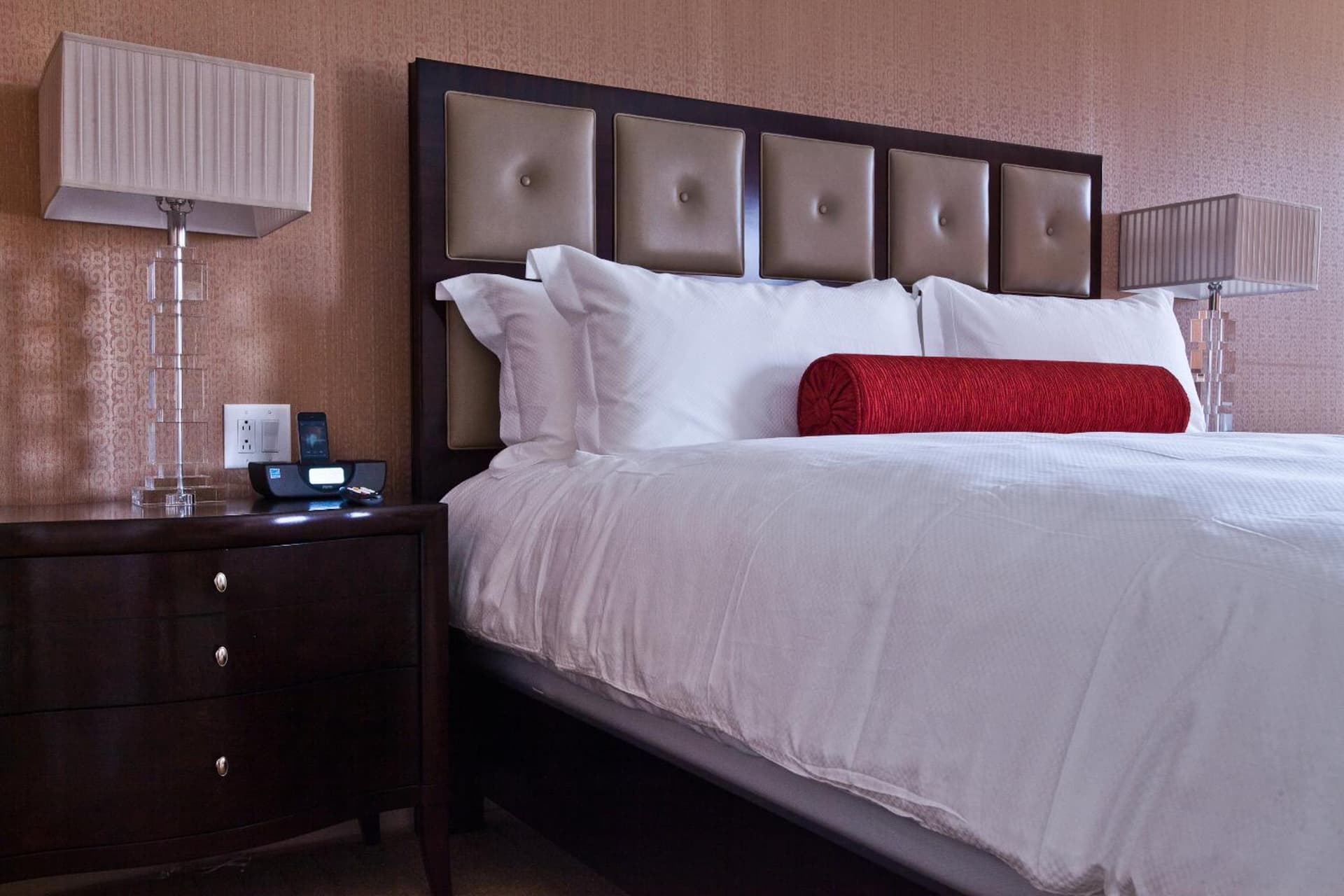Town & Country Inn and Suites property views in Charleston, SC — gallery photo 3