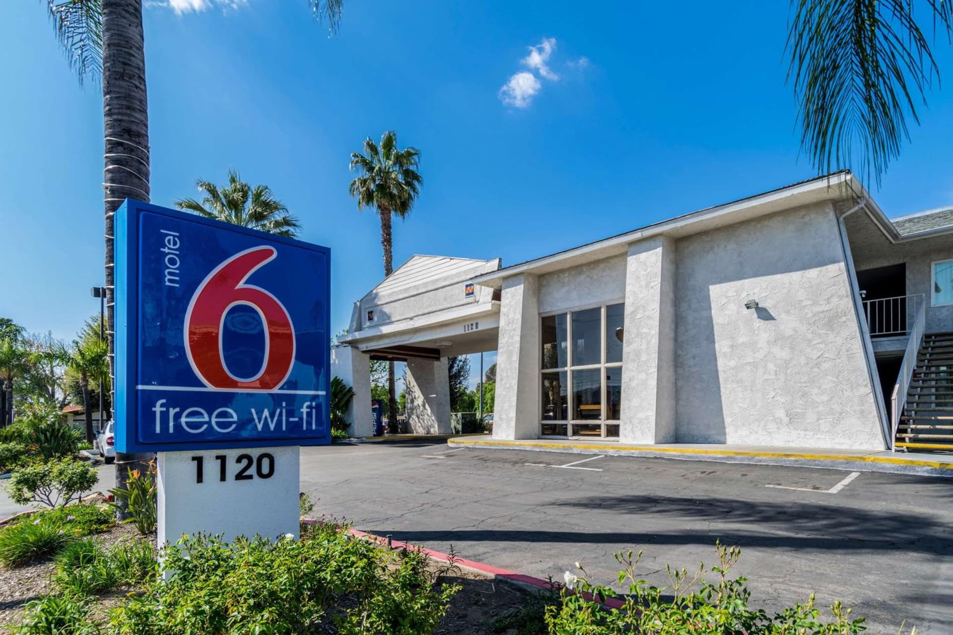 Motel 6-Redlands, CA featured exterior or lobby in Redlands, CA — similar hotel
