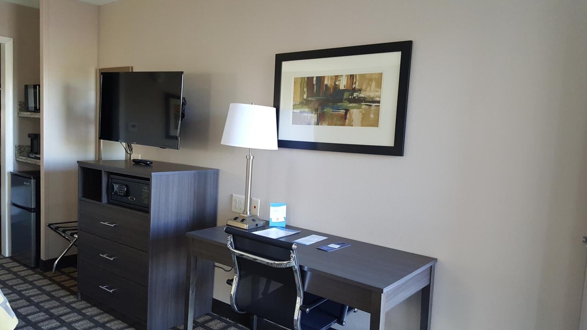 Baymont by Wyndham Clarksville gallery photo in Clarksville, TN — image 48