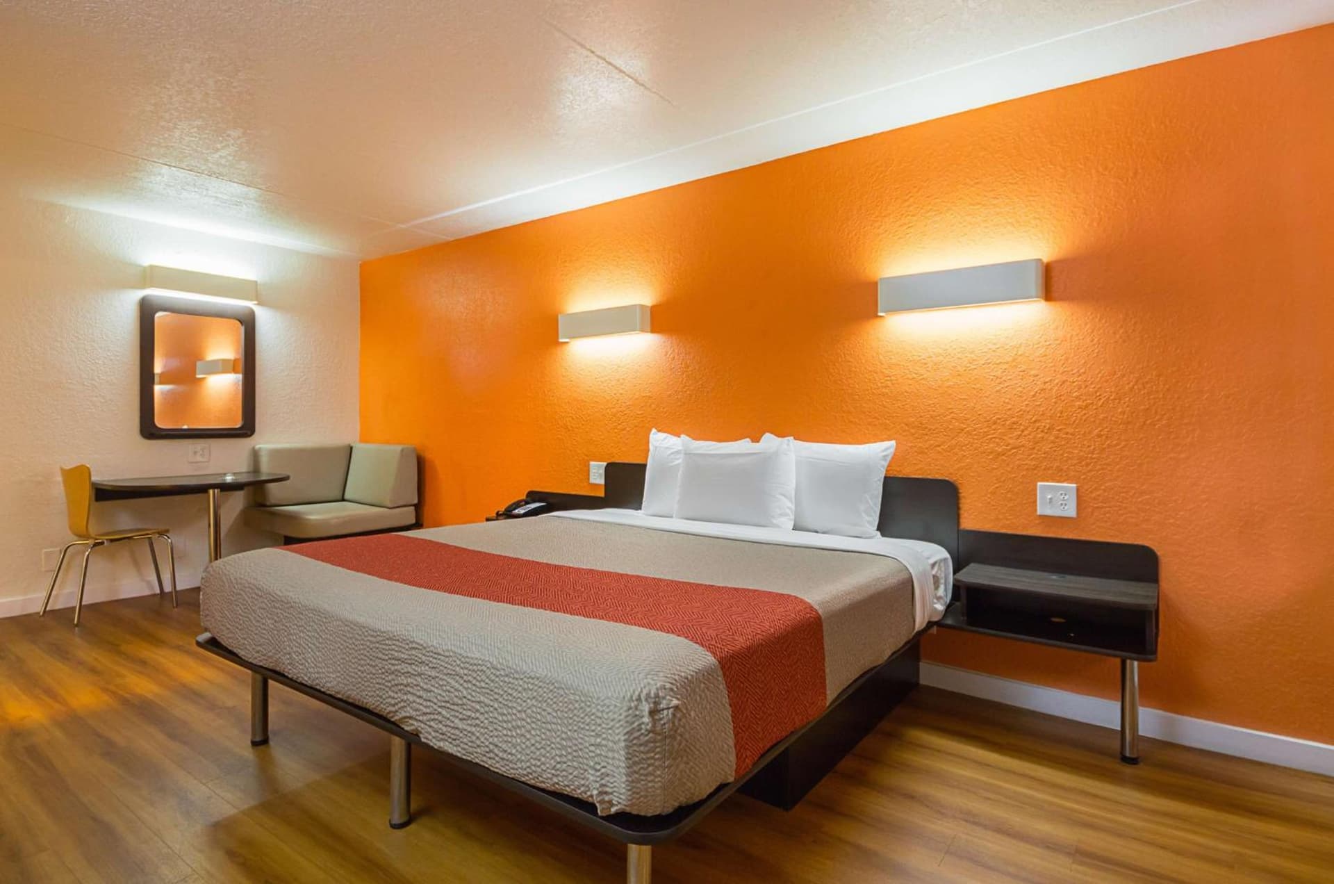 Motel 6-Garland, TX - Northeast Dallas gallery photo in Garland, TX — image 32