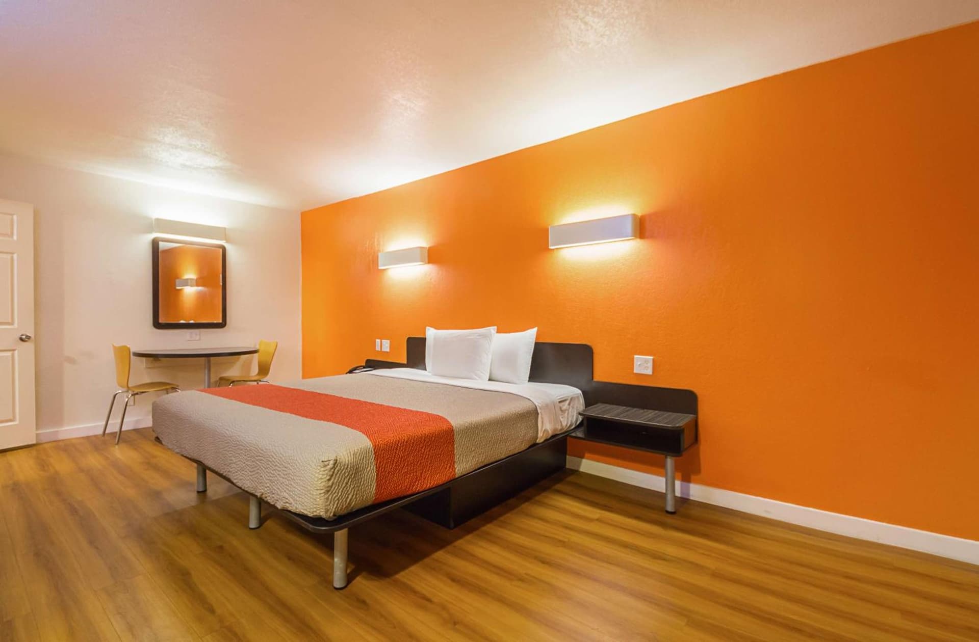 Motel 6-Garland, TX - Northeast Dallas gallery photo in Garland, TX — image 24