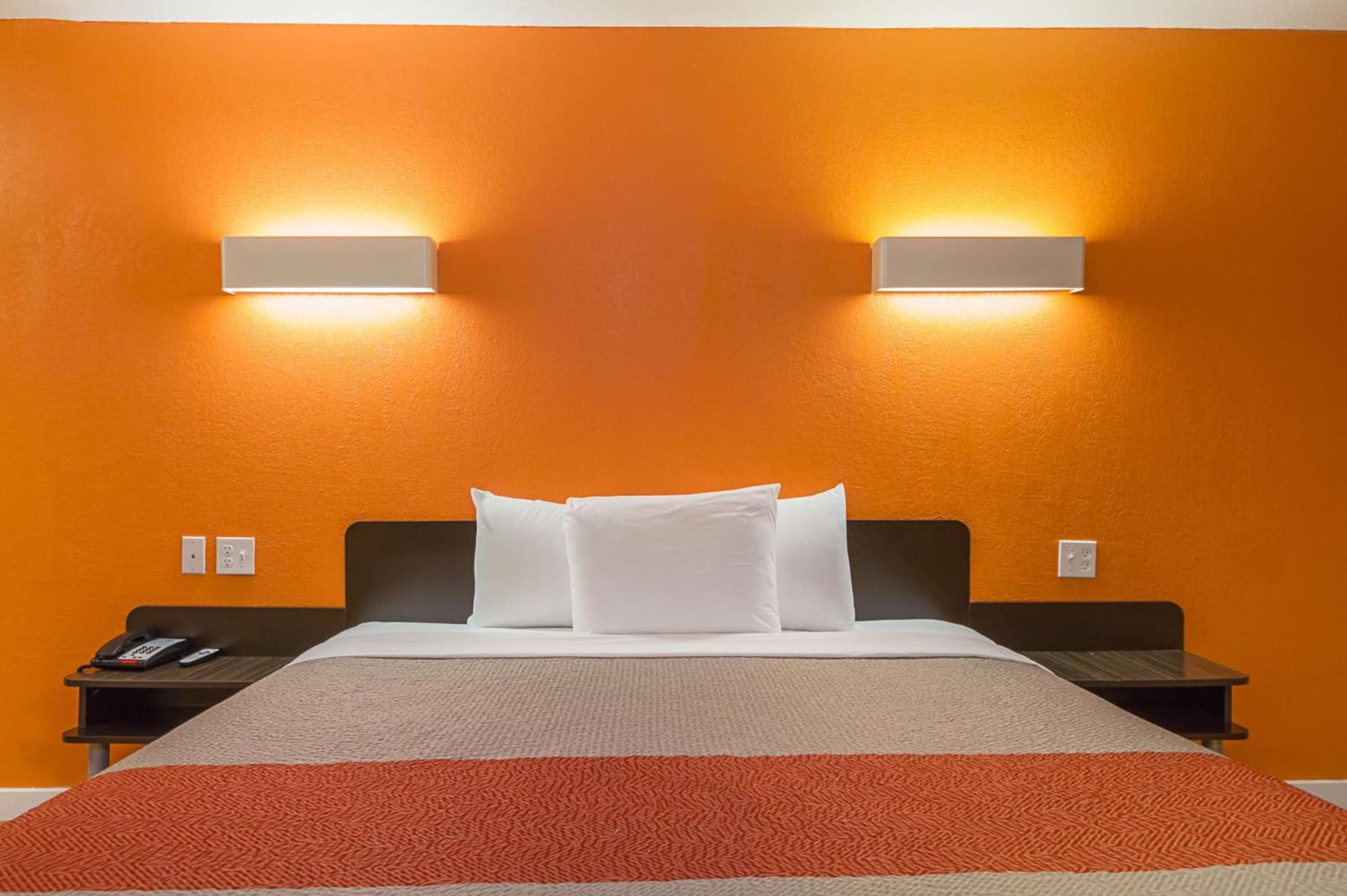 Motel 6-Garland, TX - Northeast Dallas gallery photo in Garland, TX — image 37