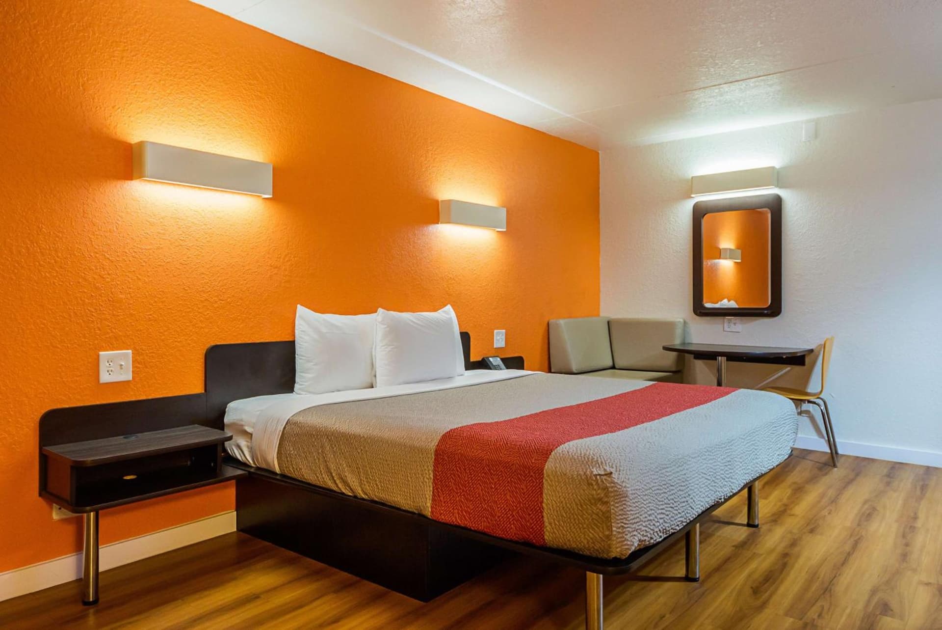 Motel 6-Garland, TX - Northeast Dallas gallery photo in Garland, TX — image 43