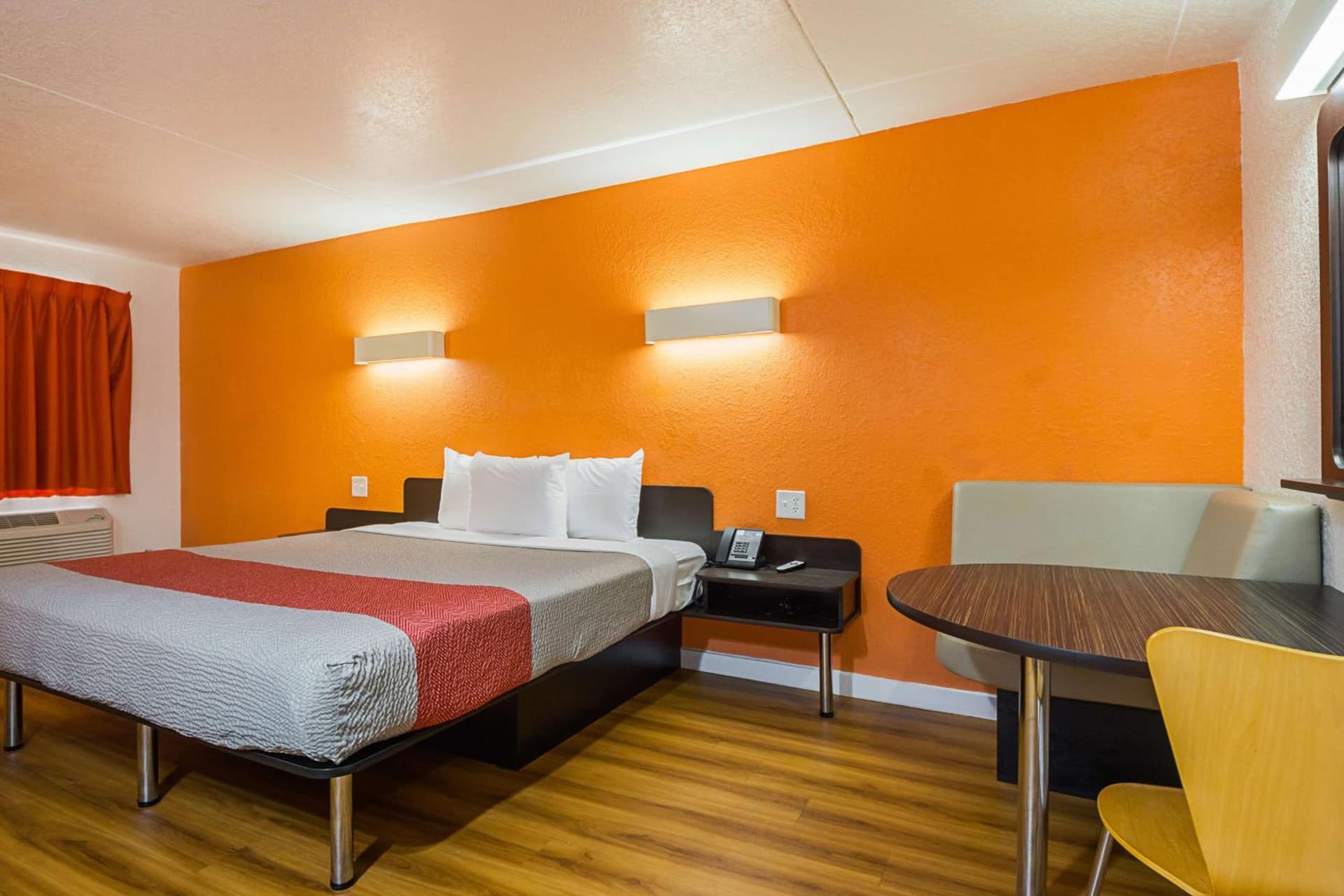 Motel 6-Garland, TX - Northeast Dallas gallery photo in Garland, TX — image 34