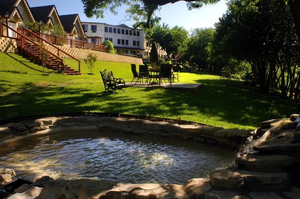Inn on Barons Creek interior in Fredericksburg, TX — gallery photo 2
