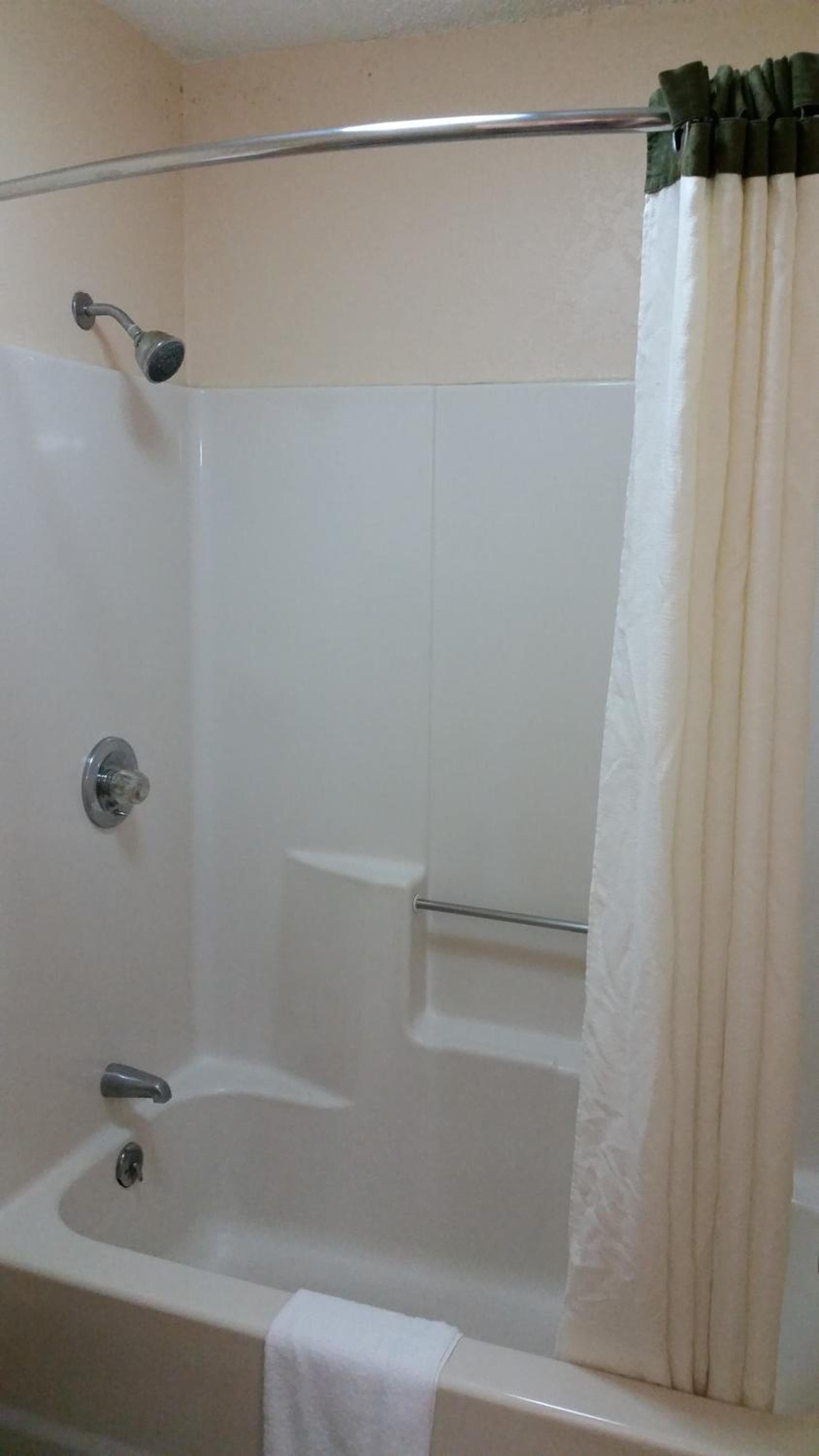 Super 8 by Wyndham Waco/Mall area TX gallery photo in Waco, TX — image 11