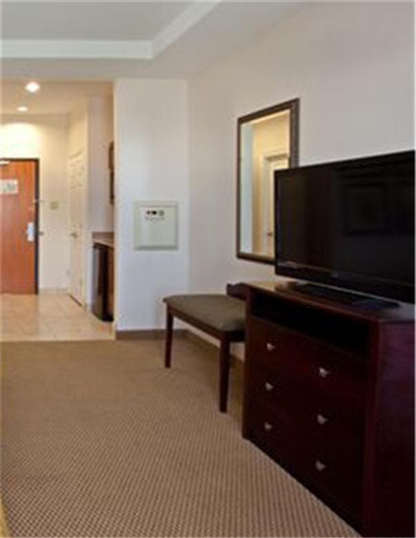 Holiday Inn Express Texas City, an IHG Hotel gallery photo in Texas City, TX — image 22