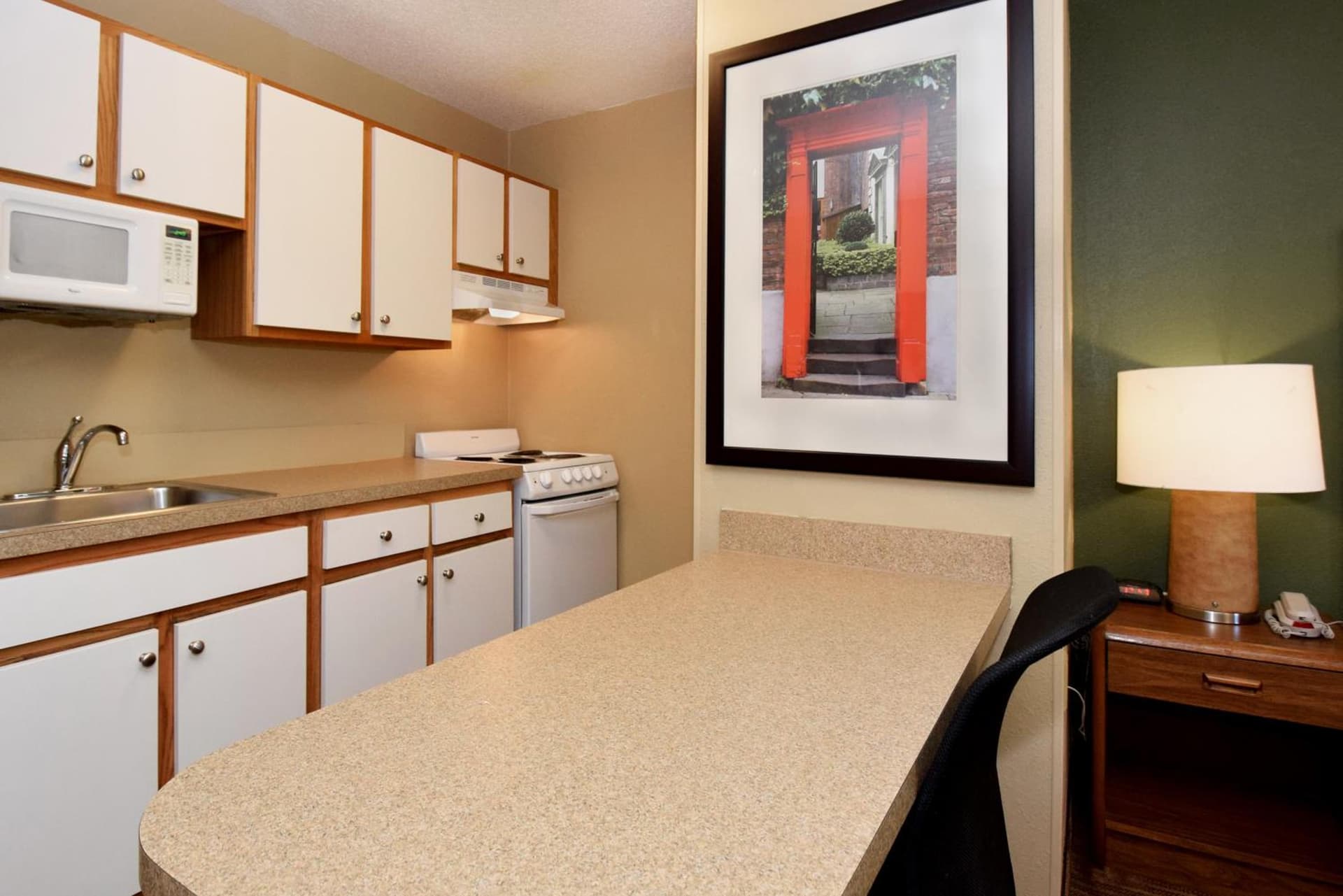 Extended Stay America Suites - Corpus Christi - Staples interior in Corpus Christi, TX — gallery photo 2