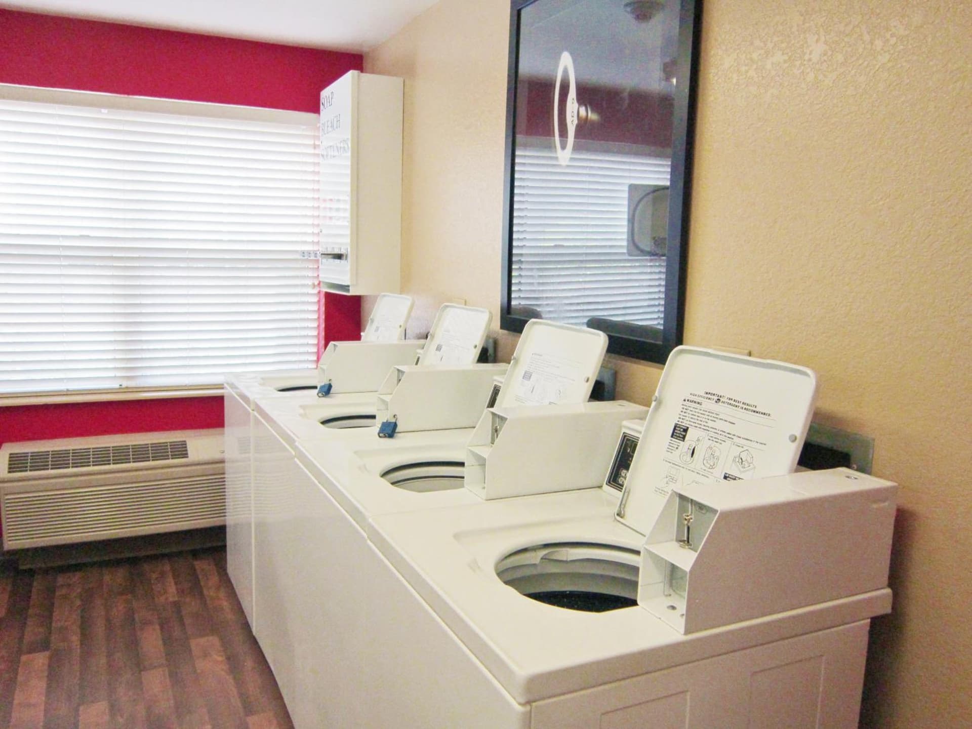 Extended Stay America Suites - Corpus Christi - Staples gallery photo in Corpus Christi, TX — image 56
