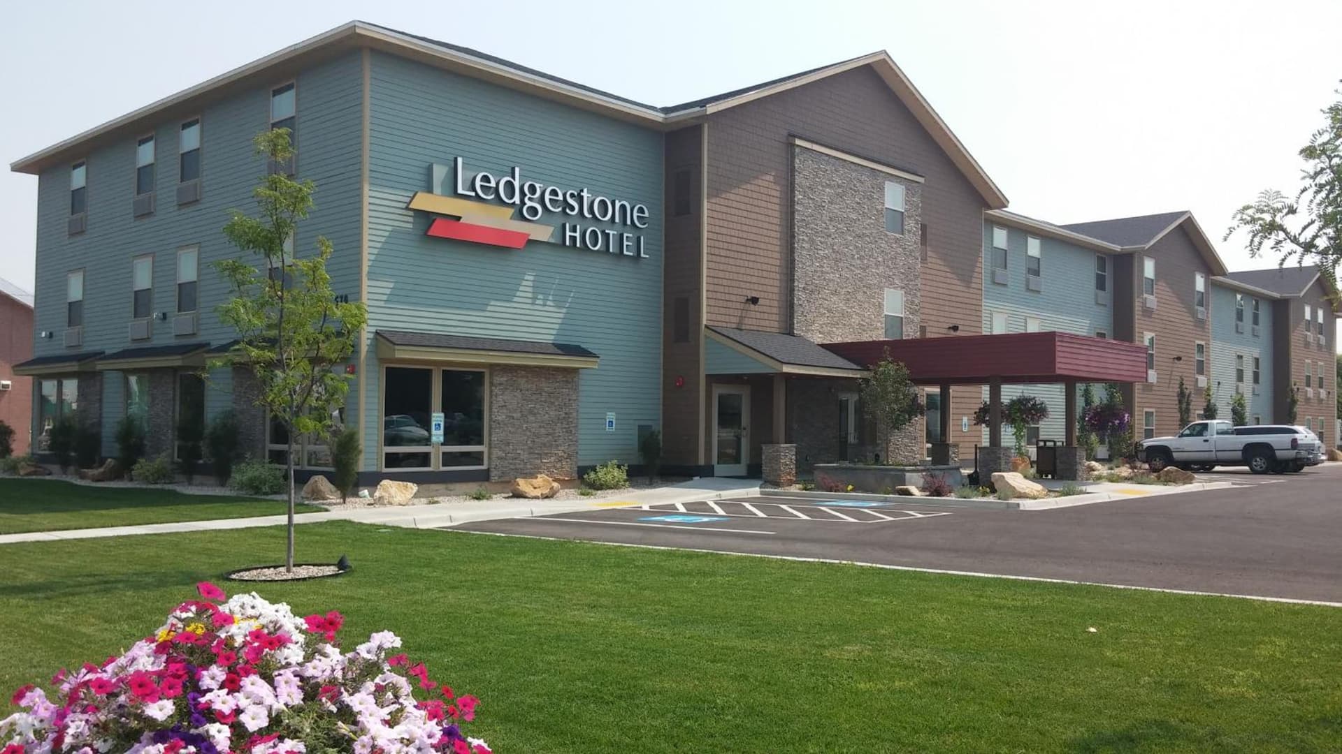 Ledgestone Suites Hotel Billings — hotel in Billings, Montana