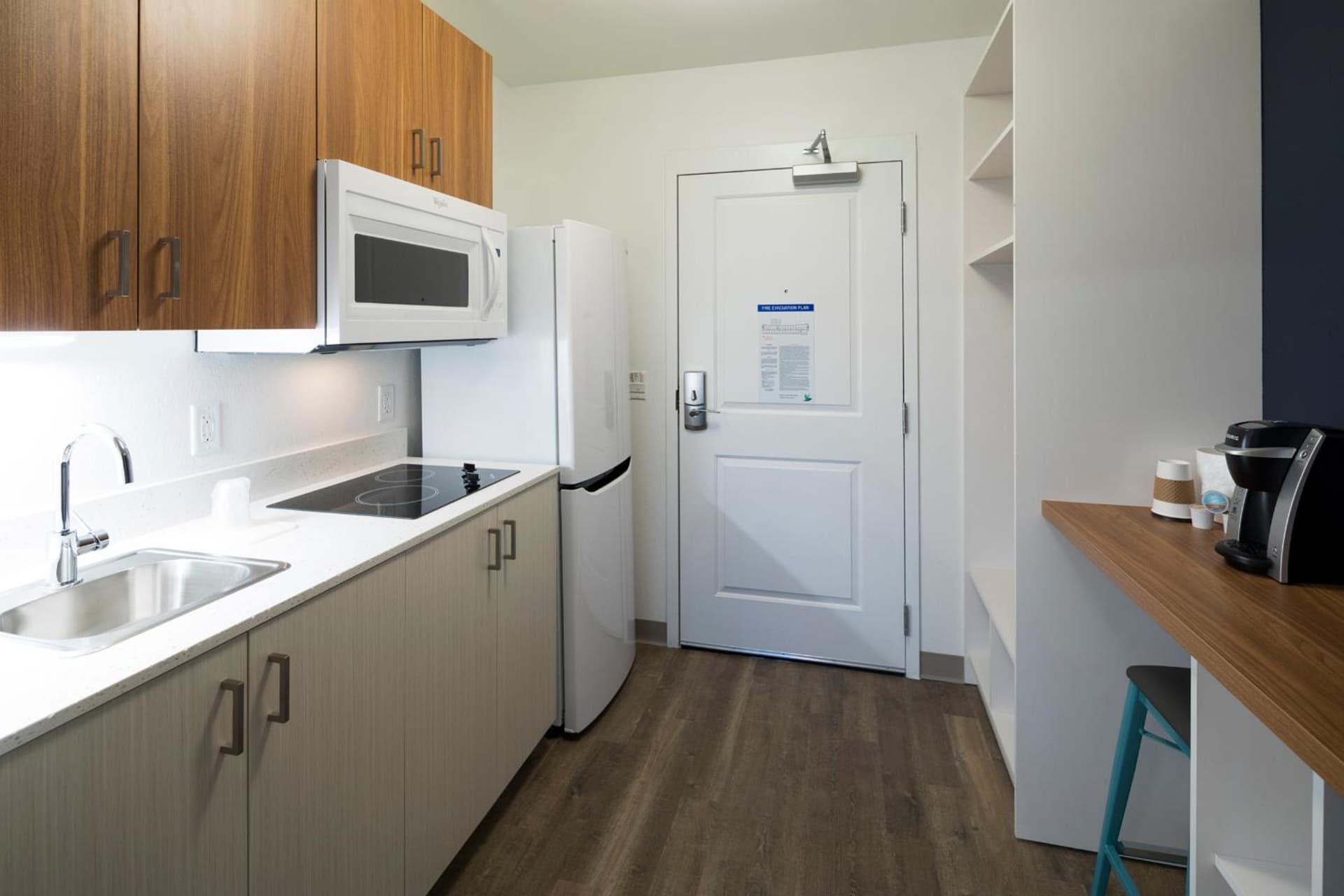 Uptown Suites Extended Stay Charlotte NC - Concord gallery photo in Concord, NC — image 12