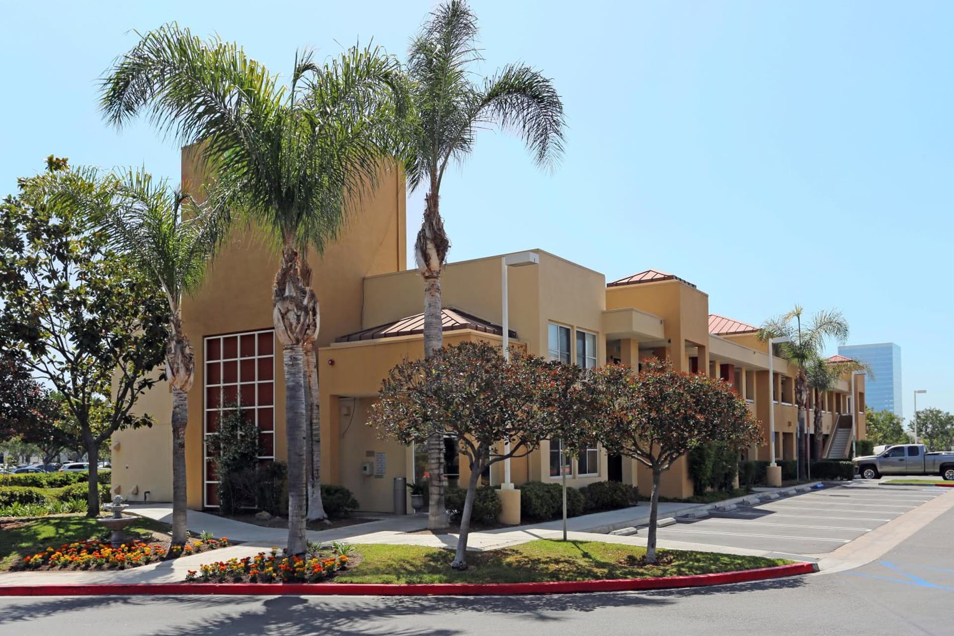 Extended Stay America Suites - Orange County - Irvine Spectrum gallery photo in Irvine, CA — image 14