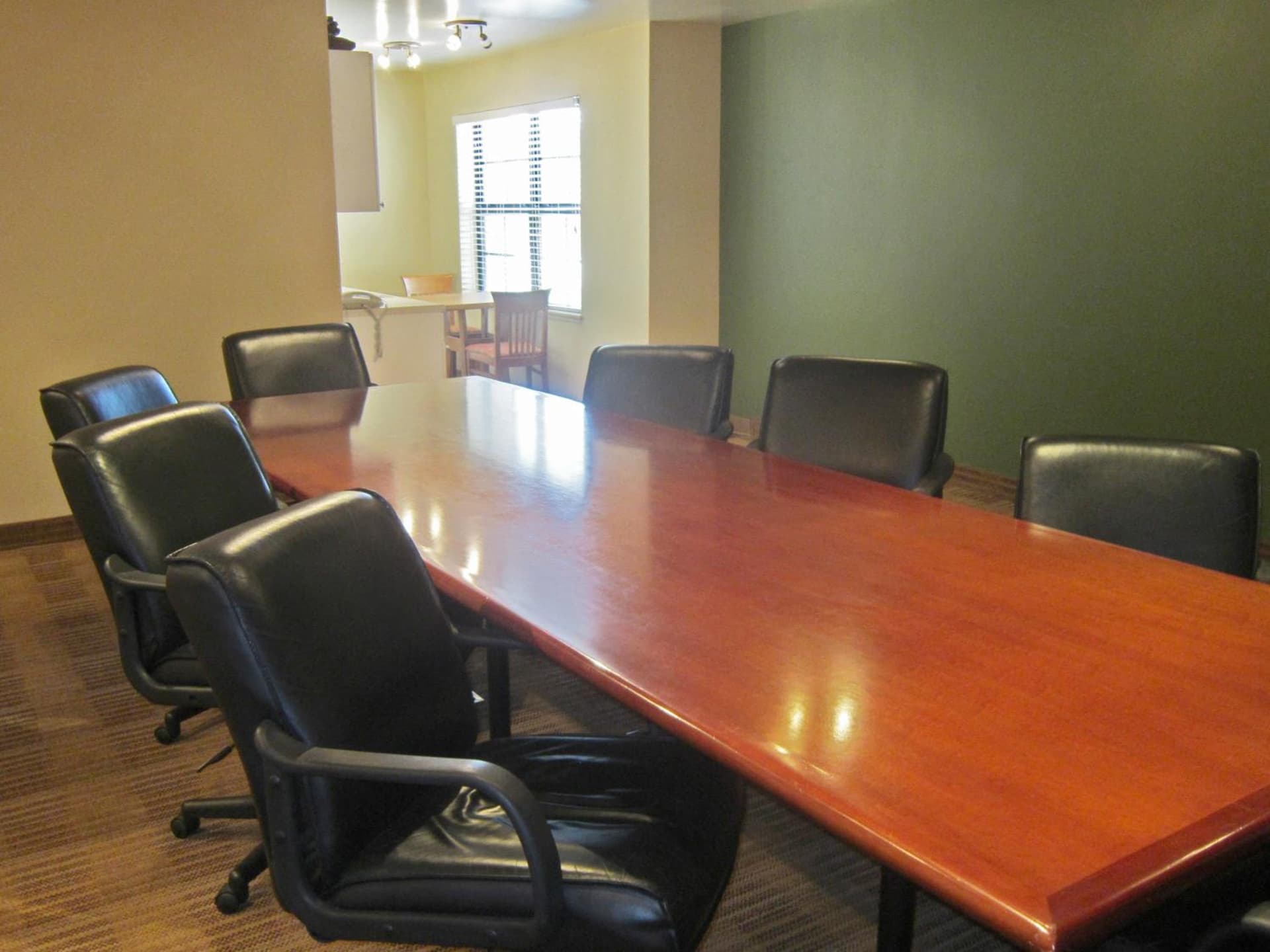 Extended Stay America Suites - Fayetteville - Fort Bragg gallery photo in Fayetteville, NC — image 12