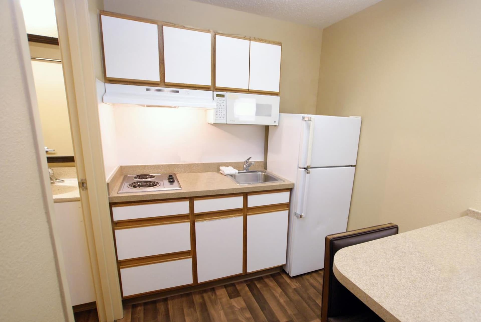 Extended Stay America Suites - Denver - Tech Center South - Inverness gallery photo in Centennial, CO — image 7