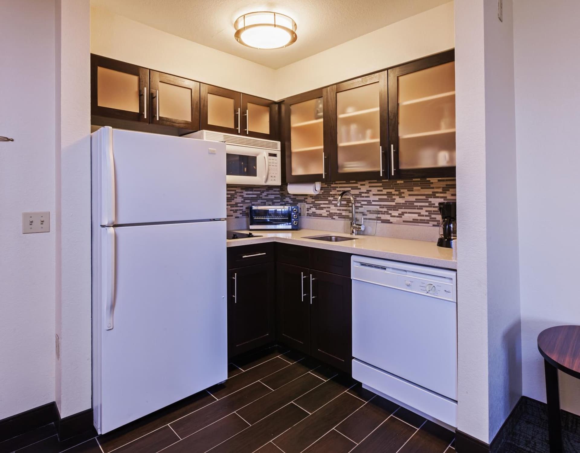 Staybridge Suites Tulsa-Woodland Hills by IHG property views in Tulsa, OK — gallery photo 3