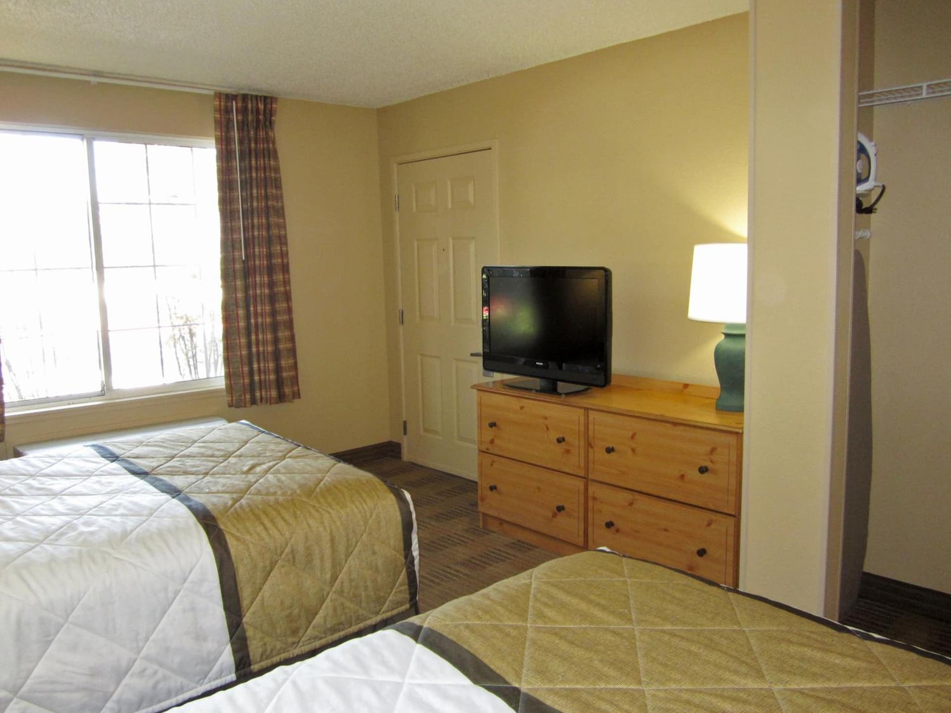 Extended Stay America Suites - Boca Raton - Commerce gallery photo in Boca Raton, FL — image 18