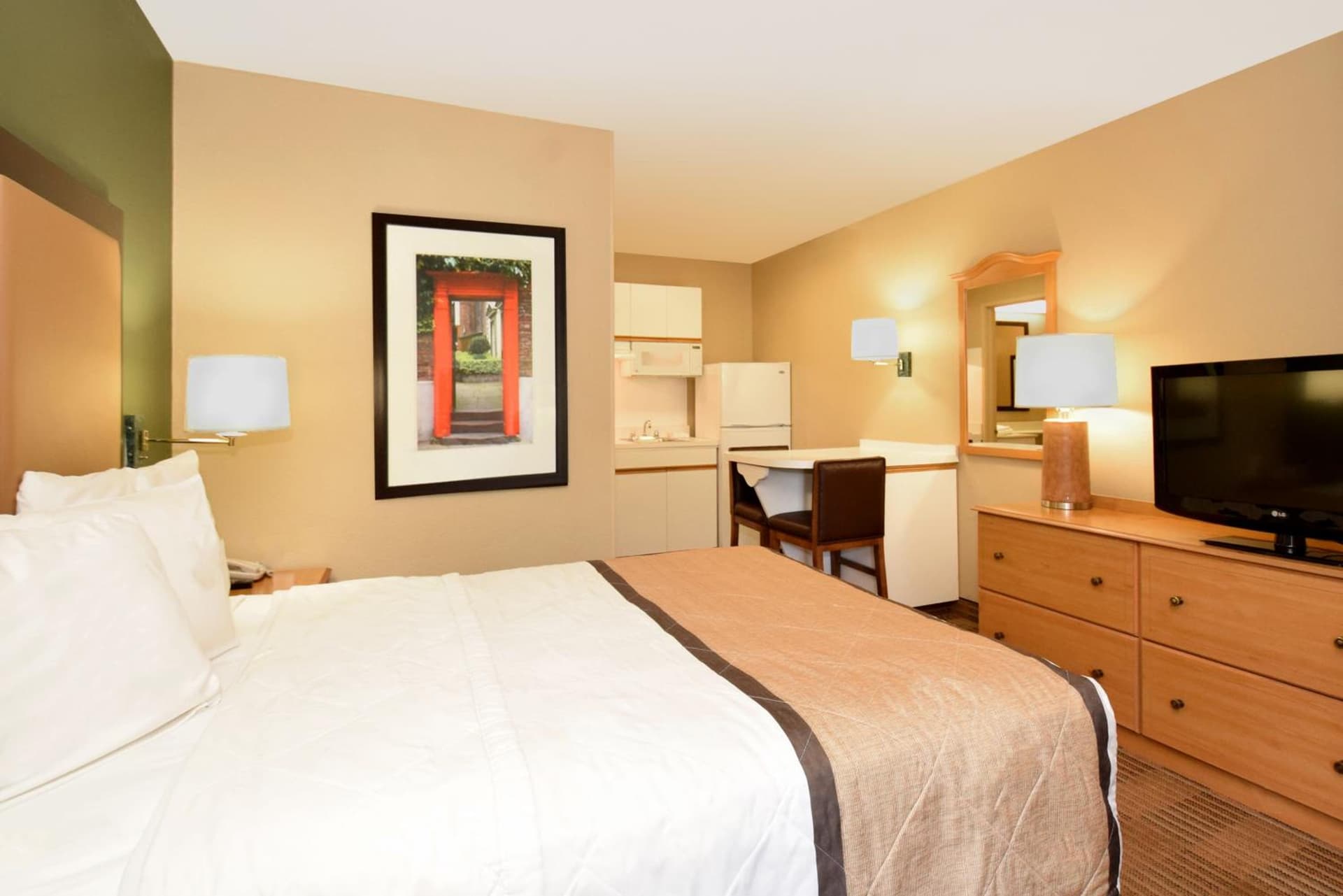 Extended Stay America Suites - Boca Raton - Commerce gallery photo in Boca Raton, FL — image 10
