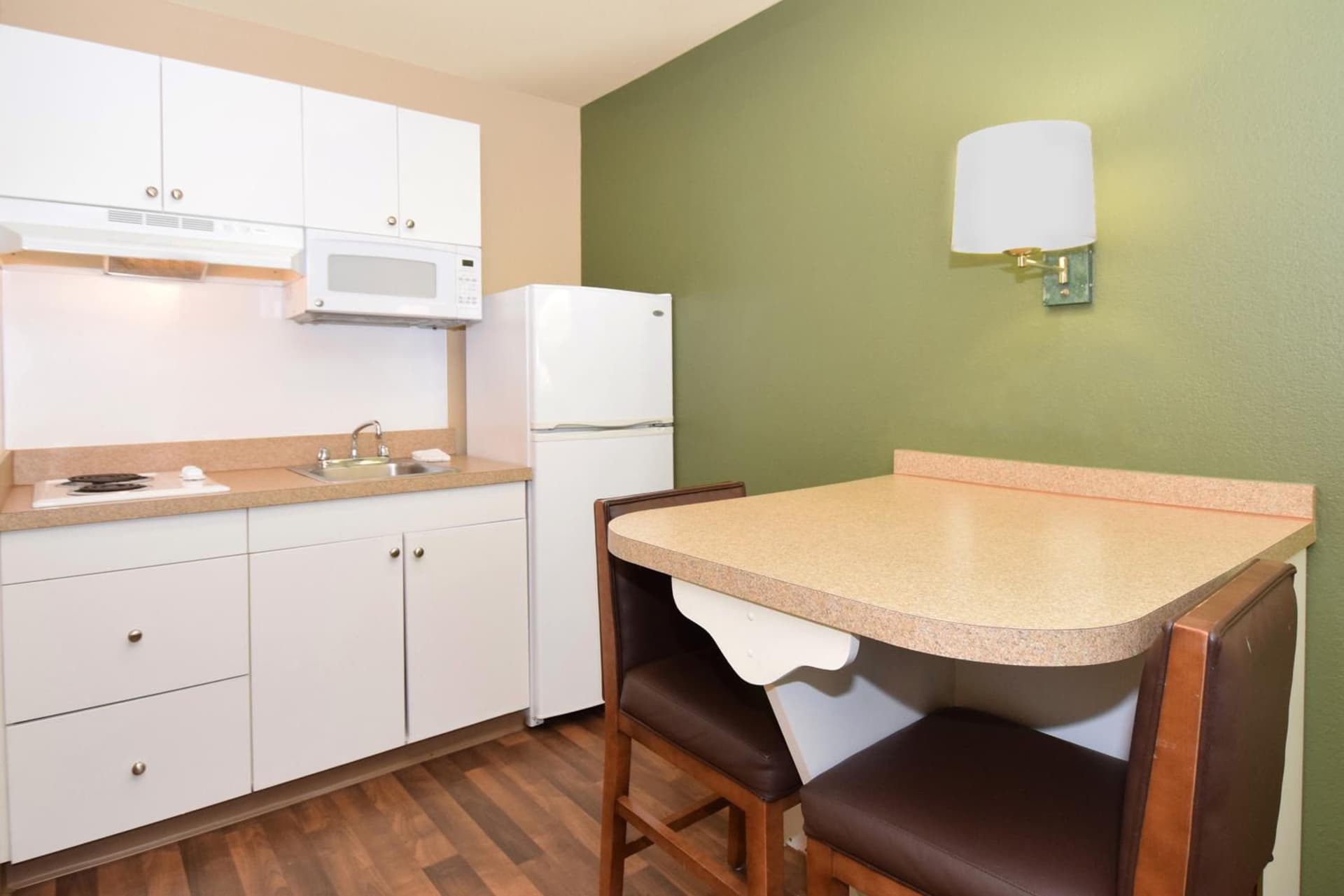 Extended Stay America Suites - Boca Raton - Commerce property views in Boca Raton, FL — gallery photo 3