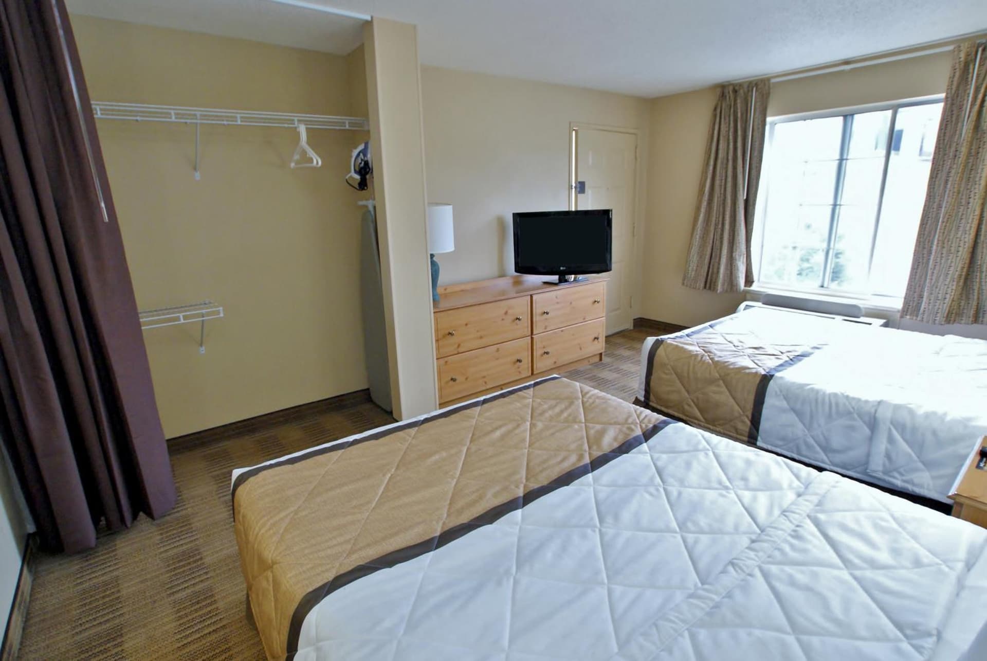 Extended Stay America Suites - Fort Lauderdale - Davie gallery photo in Davie, FL — image 57