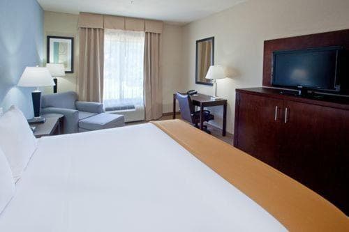 Holiday Inn Express Hotel & Suites Beaumont Northwest by IHG gallery photo in Beaumont, TX — image 23
