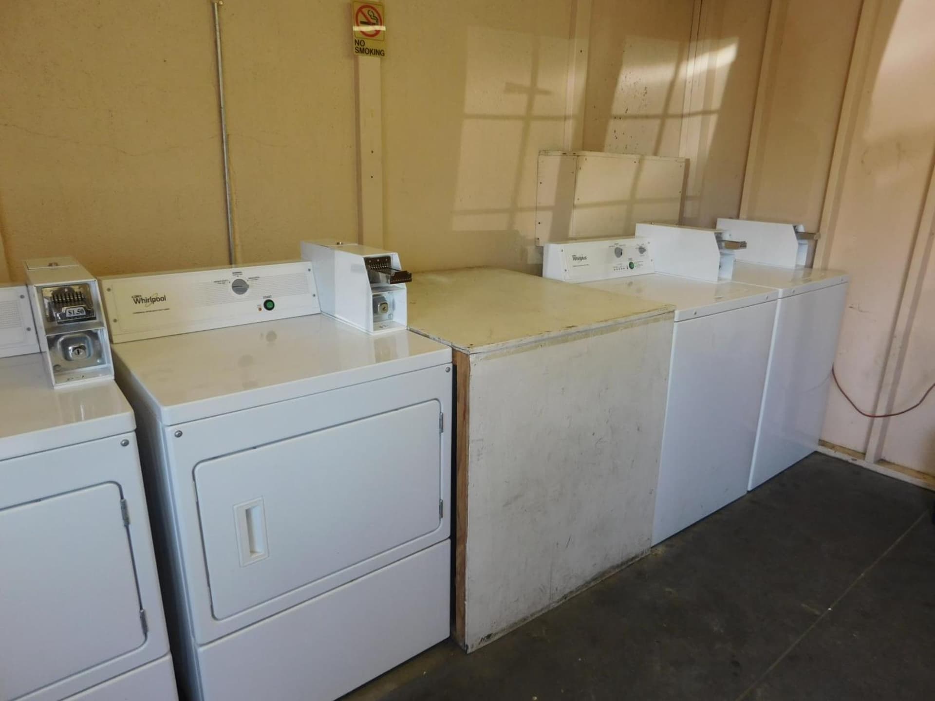 Inns of California Salinas interior in Salinas, CA — gallery photo 2