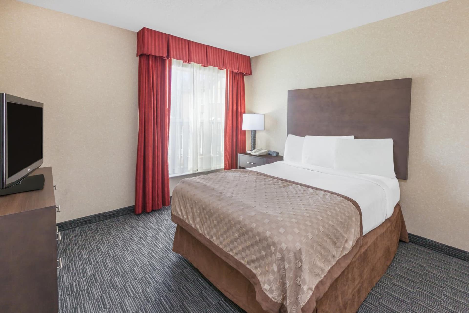 Affordable Suites of America Detroit-Warren gallery photo in Warren, MI — image 8
