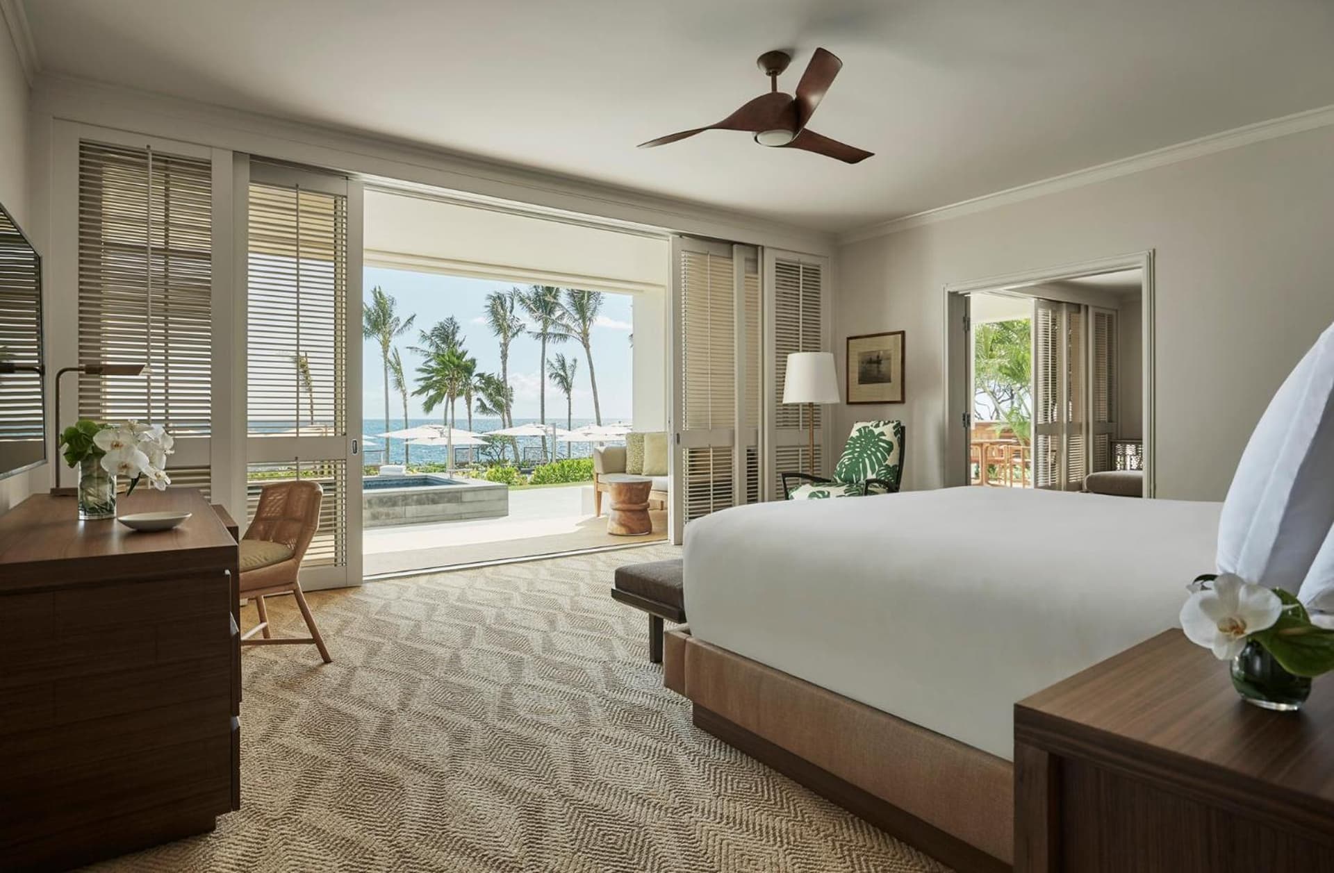 Four Seasons Resort Oahu at Ko Olina property views in Kapolei, HI — gallery photo 3