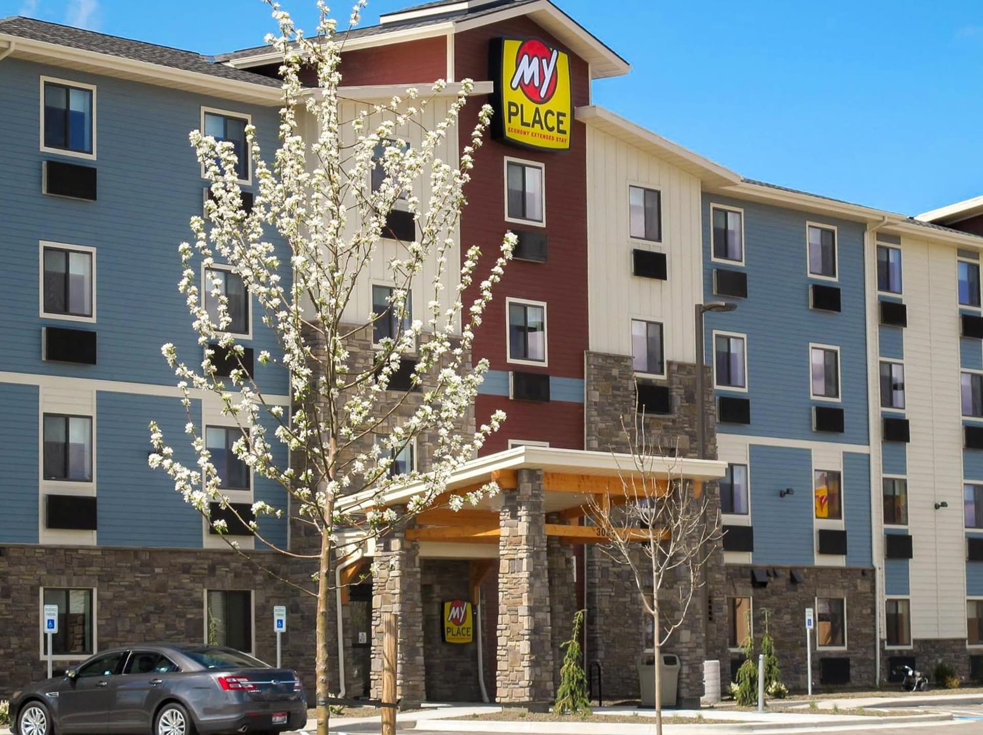 My Place Hotel-Boise/Meridian, ID interior in Meridian, ID — gallery photo 2