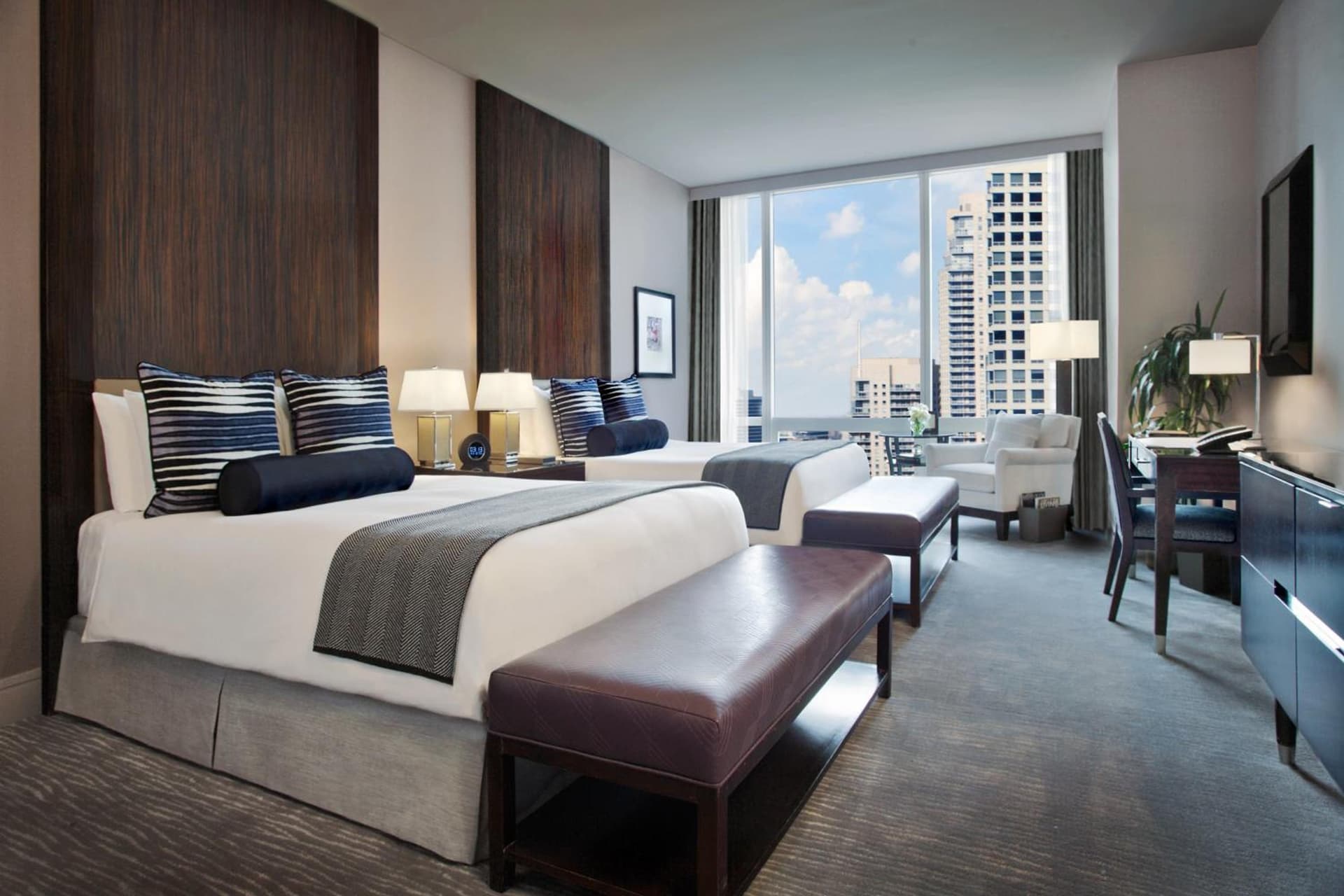 Trump International Hotel & Tower Chicago gallery photo in Chicago, IL — image 36