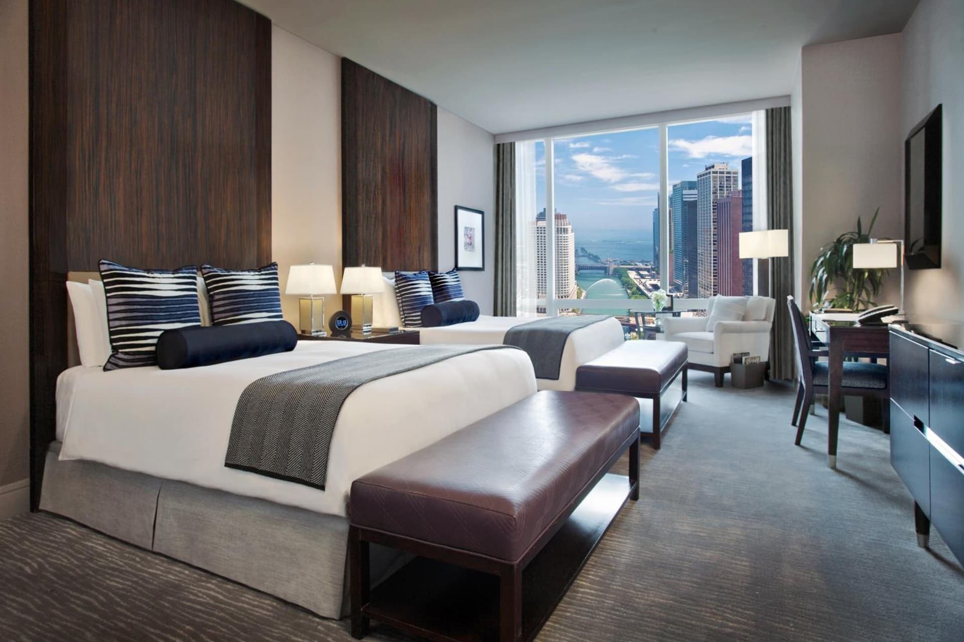 Trump International Hotel & Tower Chicago gallery photo in Chicago, IL — image 37